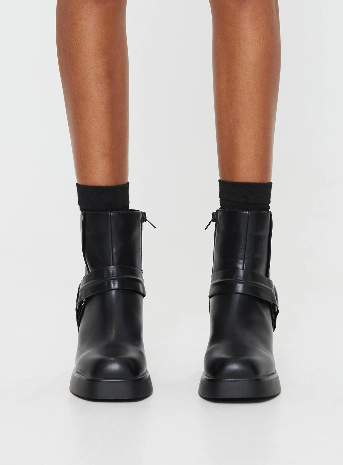 Bishop Boots Black