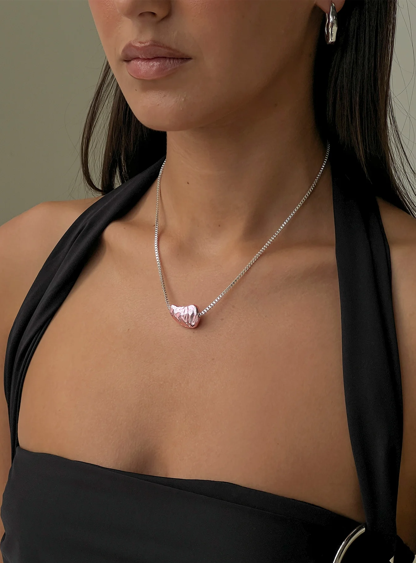 Living Large Pendant Necklace Pink