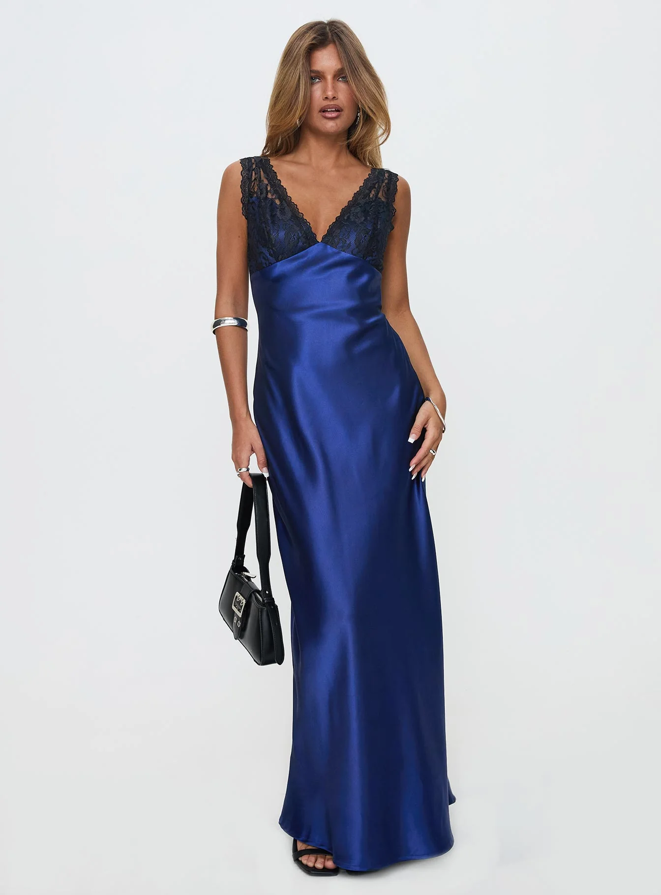 Voila Lace Maxi Dress Navy / Black