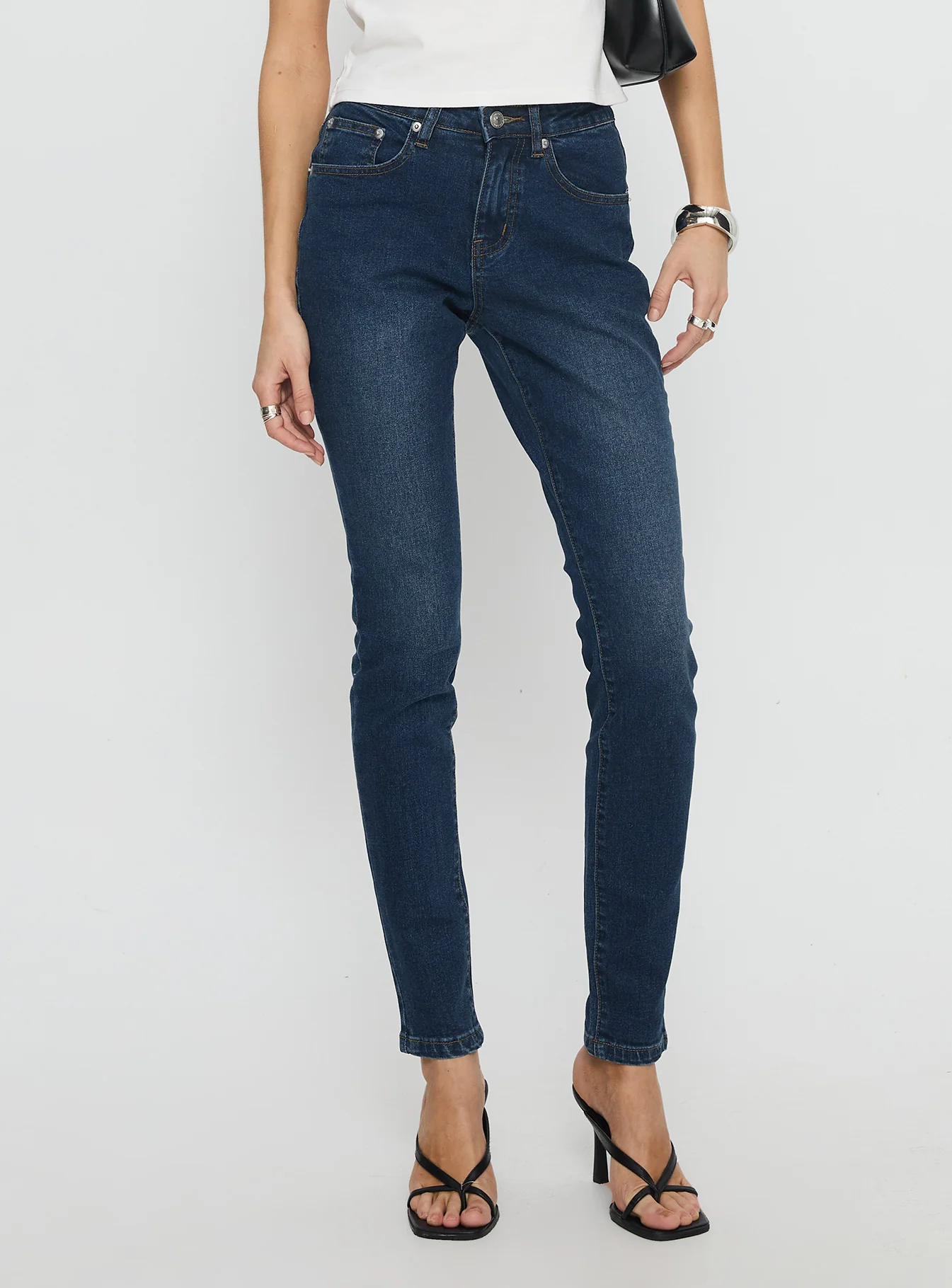 Illyssa Mid Rise Skinny Jeans Mid Blue Wash