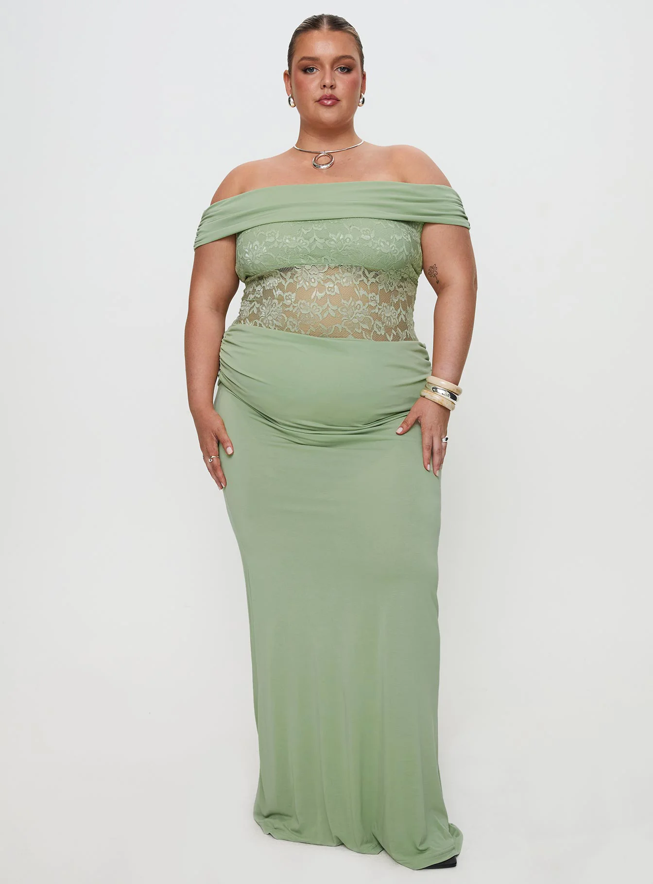 Gwendolen Off The Shoulder Maxi Dress Green Curve