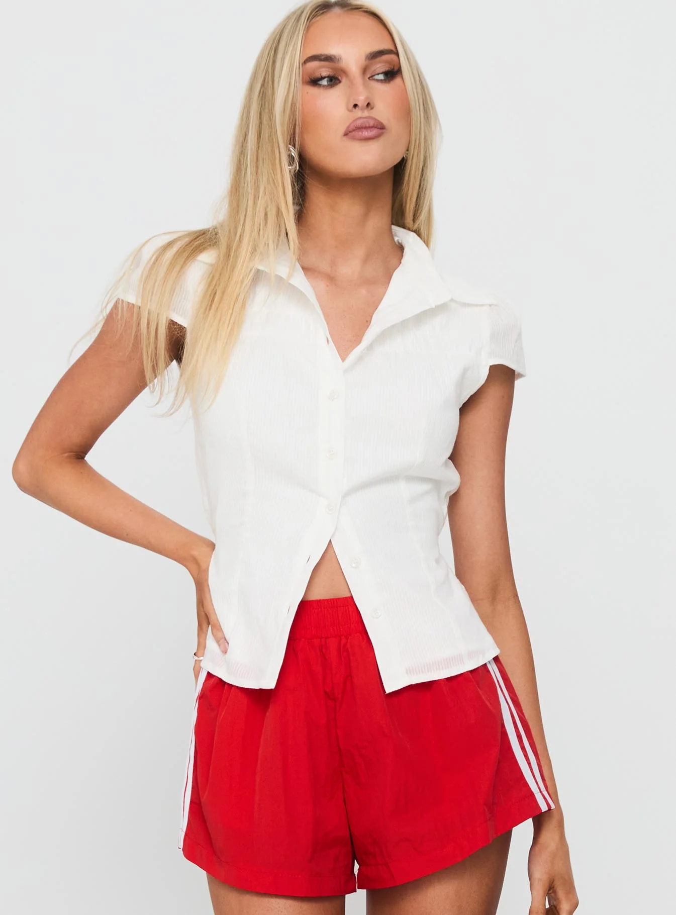 Adulation Ruched Detail Short Sleeve Shirt White
