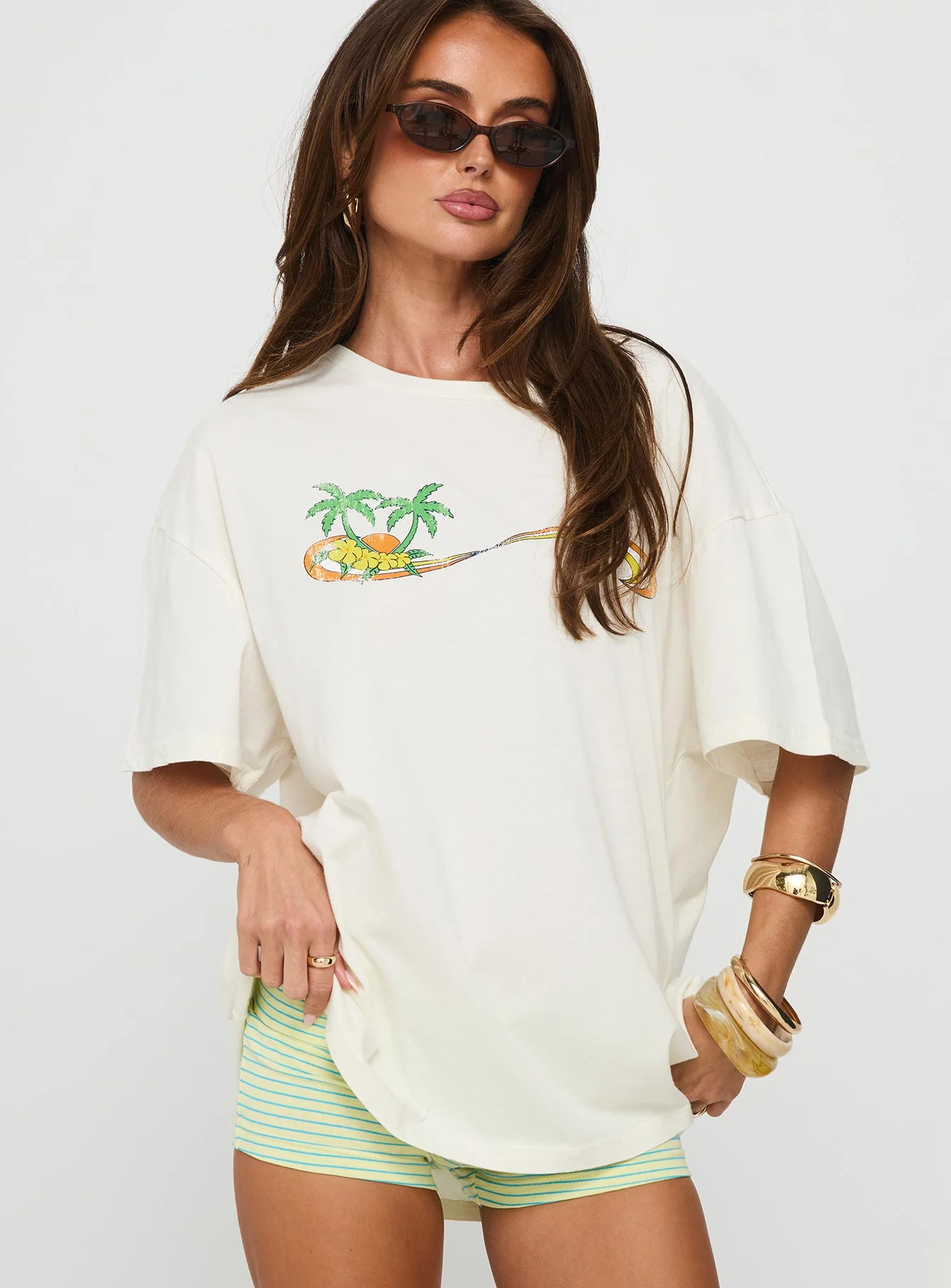 Kawabunga Oversized Graphic Top Cream