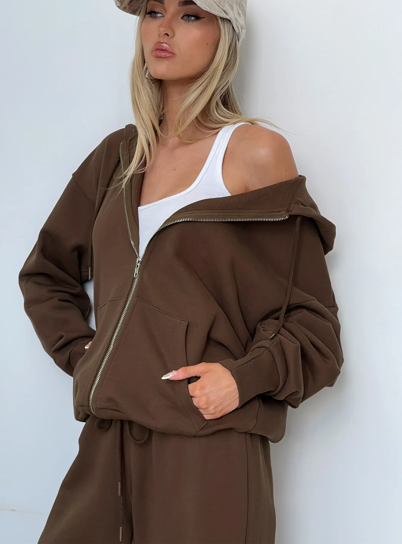 All Day Oversized Hoodie Chocolate