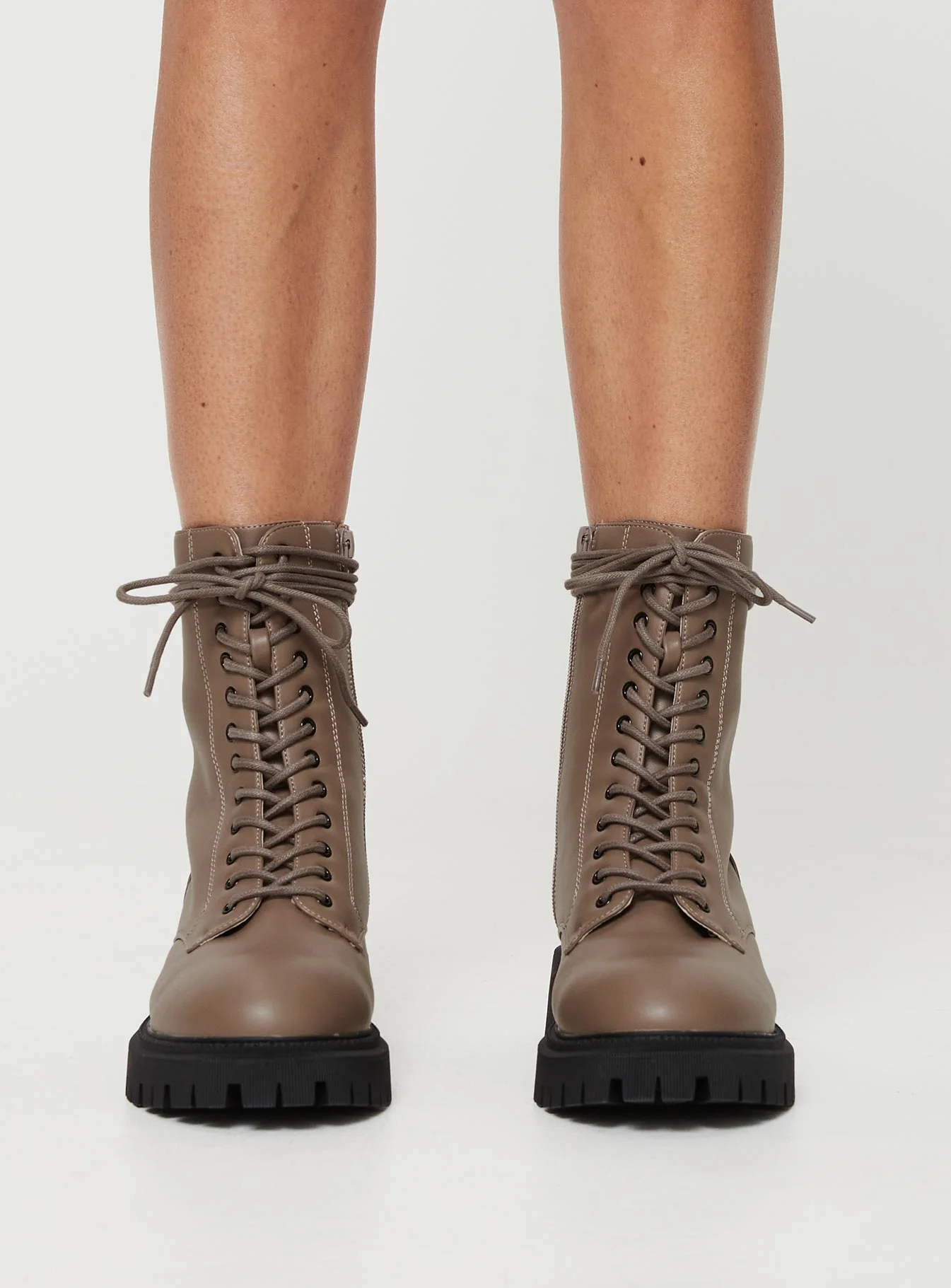 Tailor Lace Up Boots Taupe