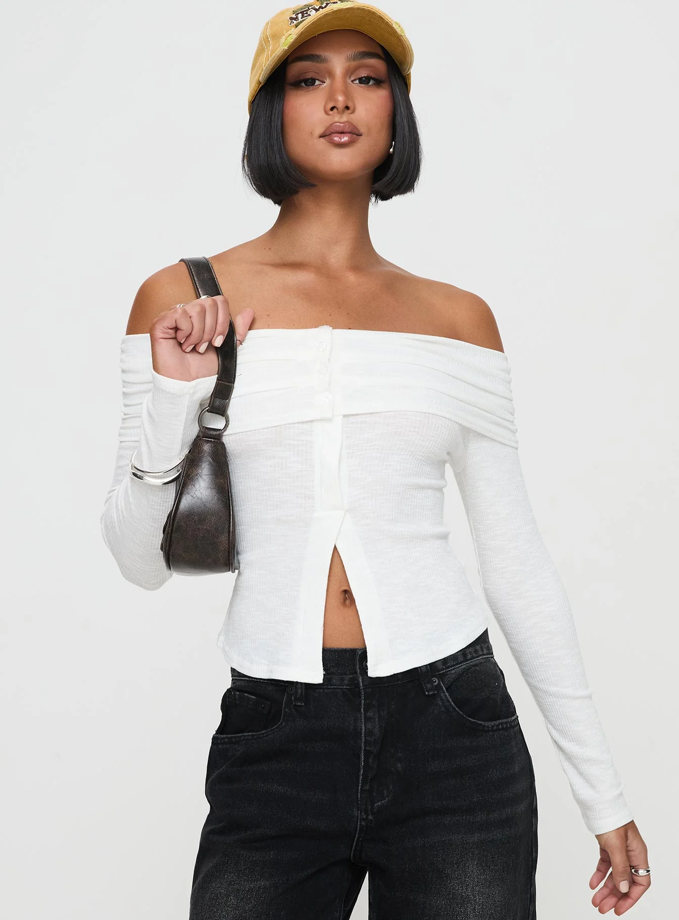 Victorea Off Shoulder Top White