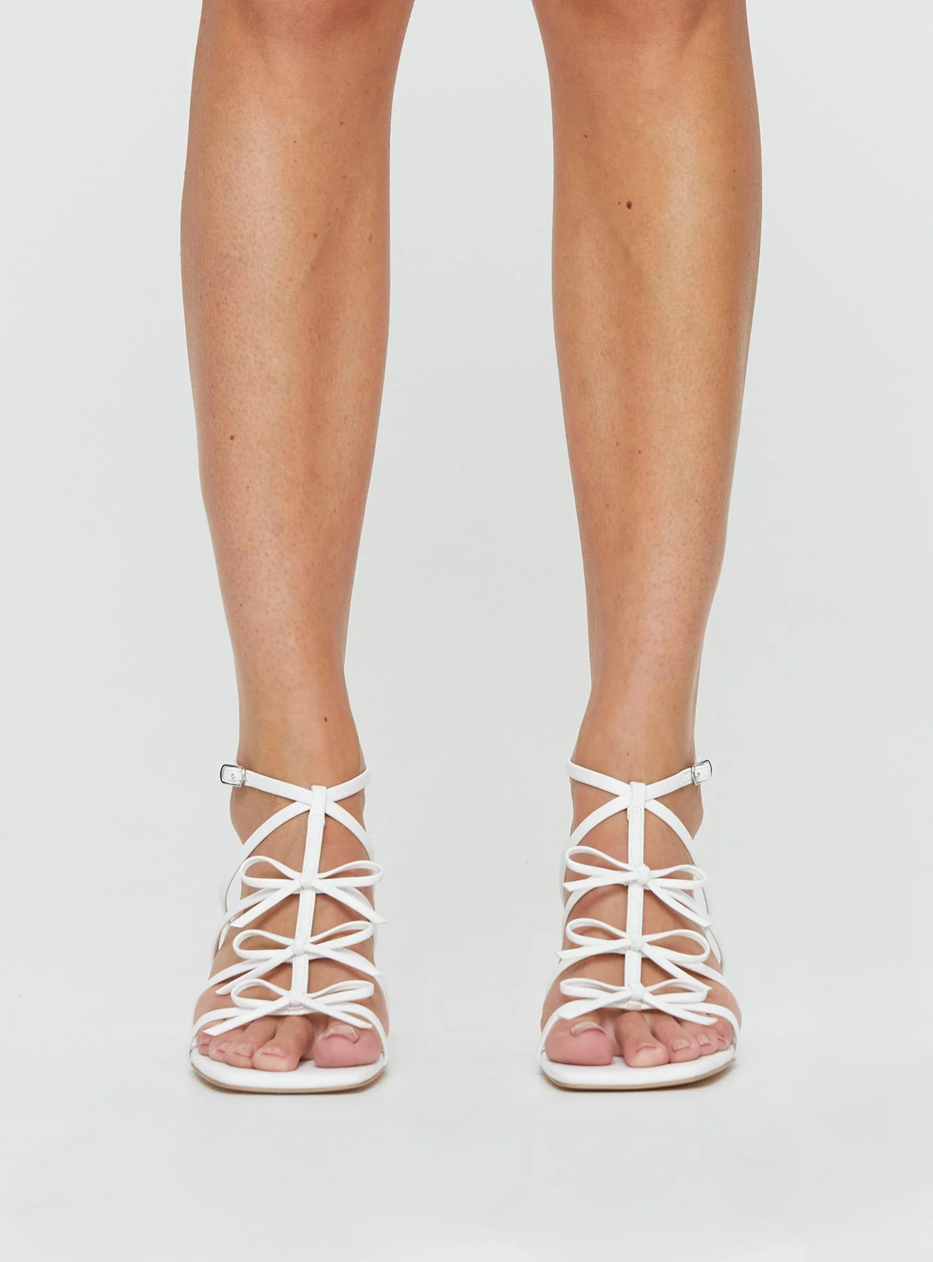 Donna Bow Heels White