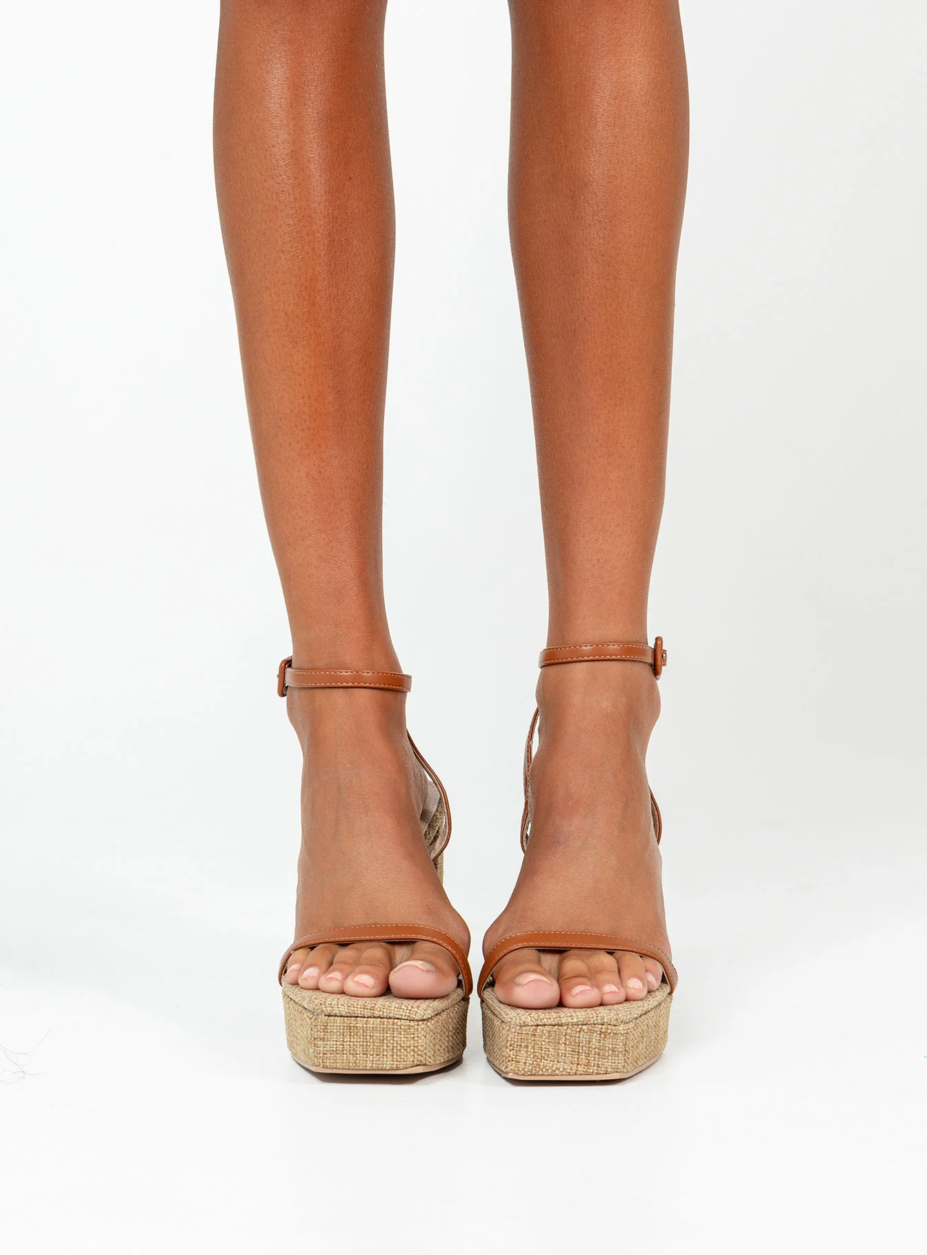 Oasis Heels Tan