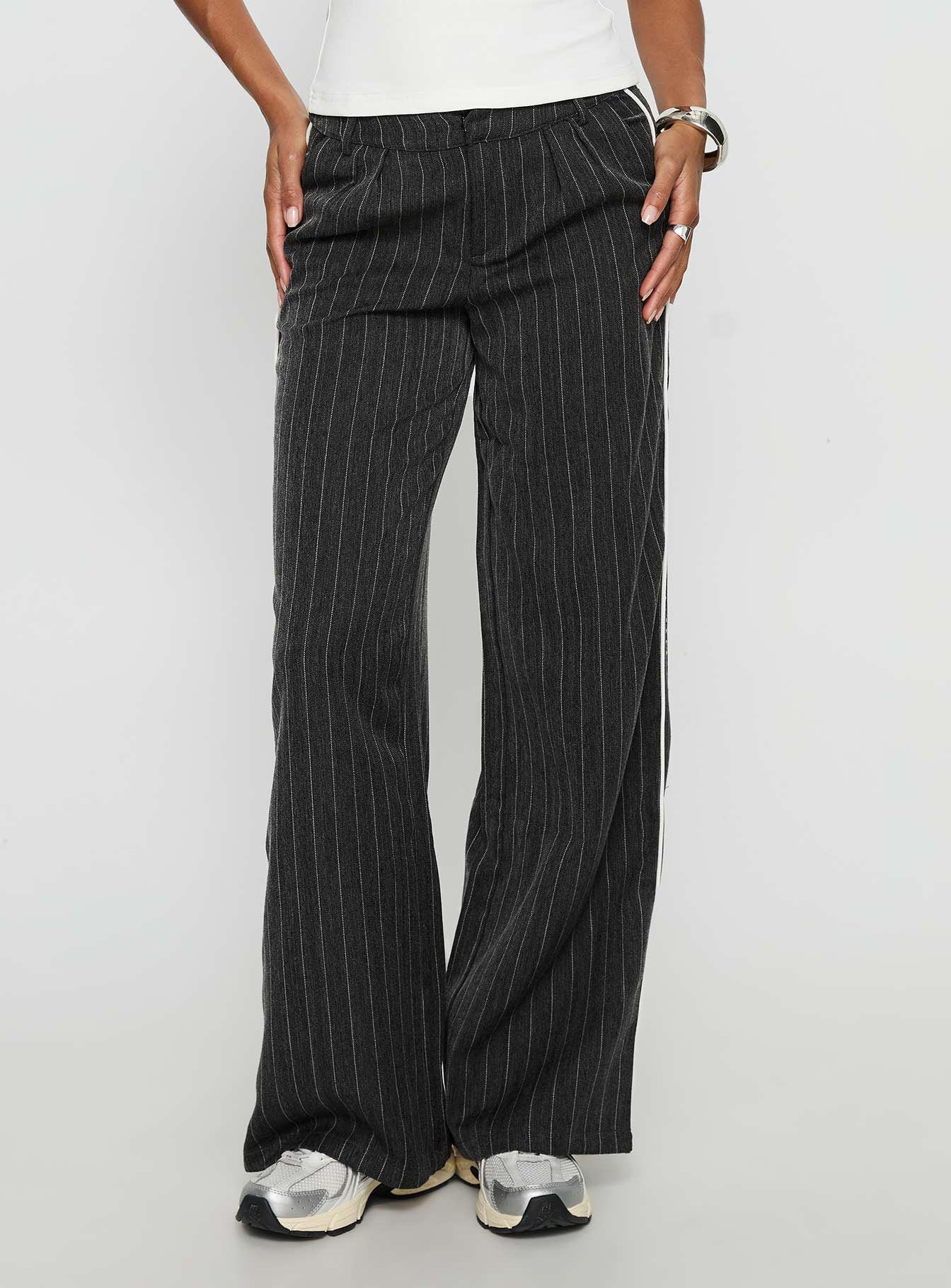 Knowla Pleated Trouser Pant Grey Pinstripe