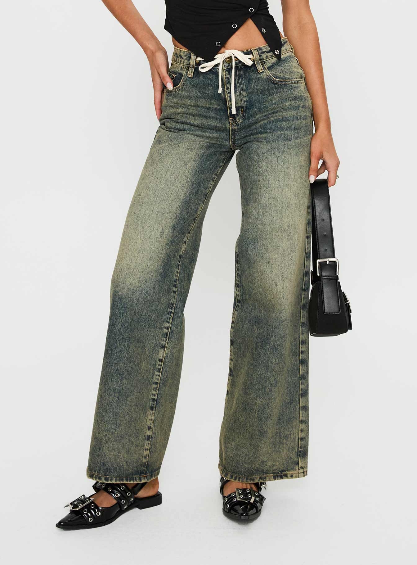 Mellowed Out Low Rise Straight Leg Jeans Antique Wash