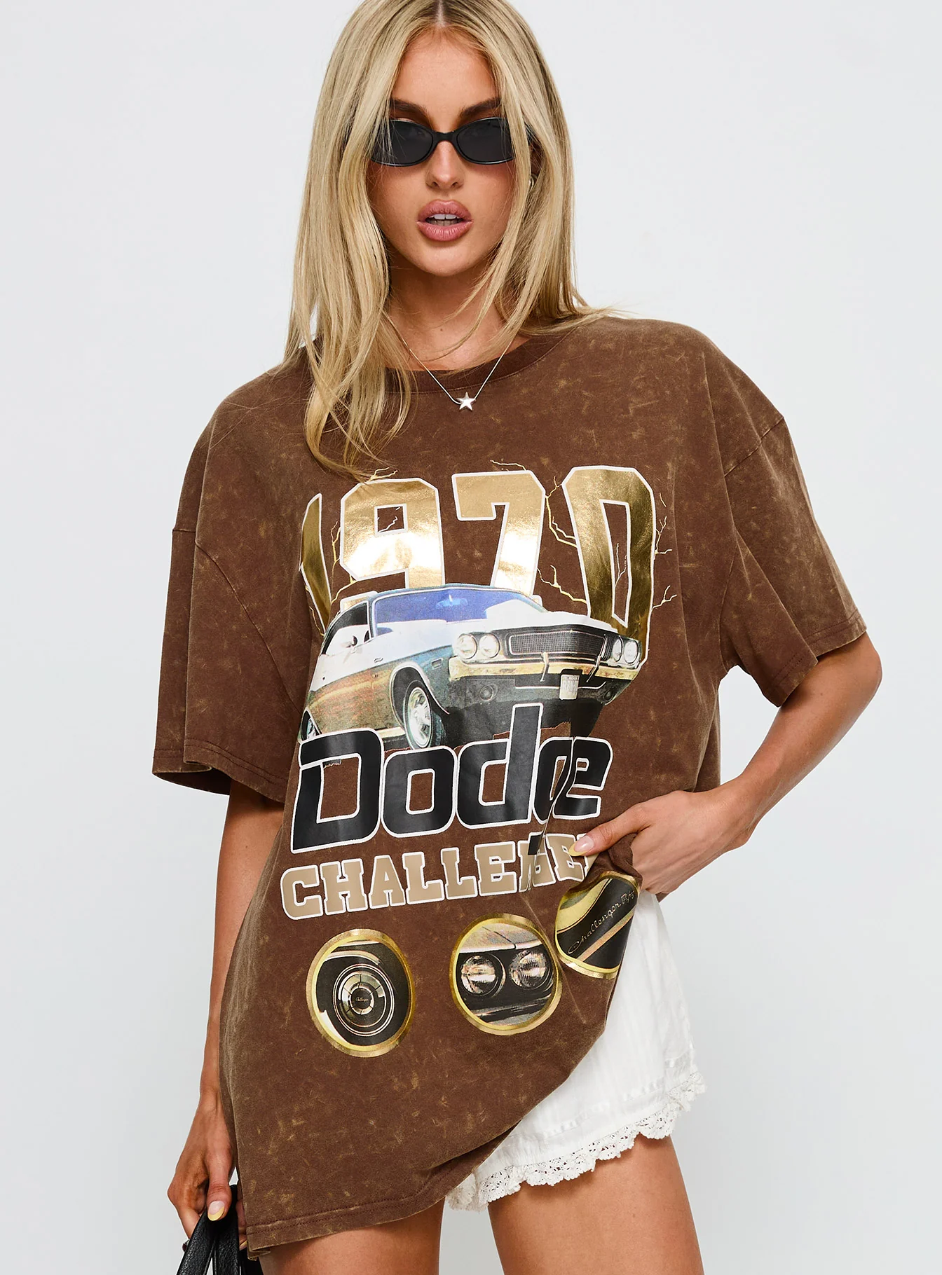 1970 Dodge Charger Oversied Graphic Top Brown