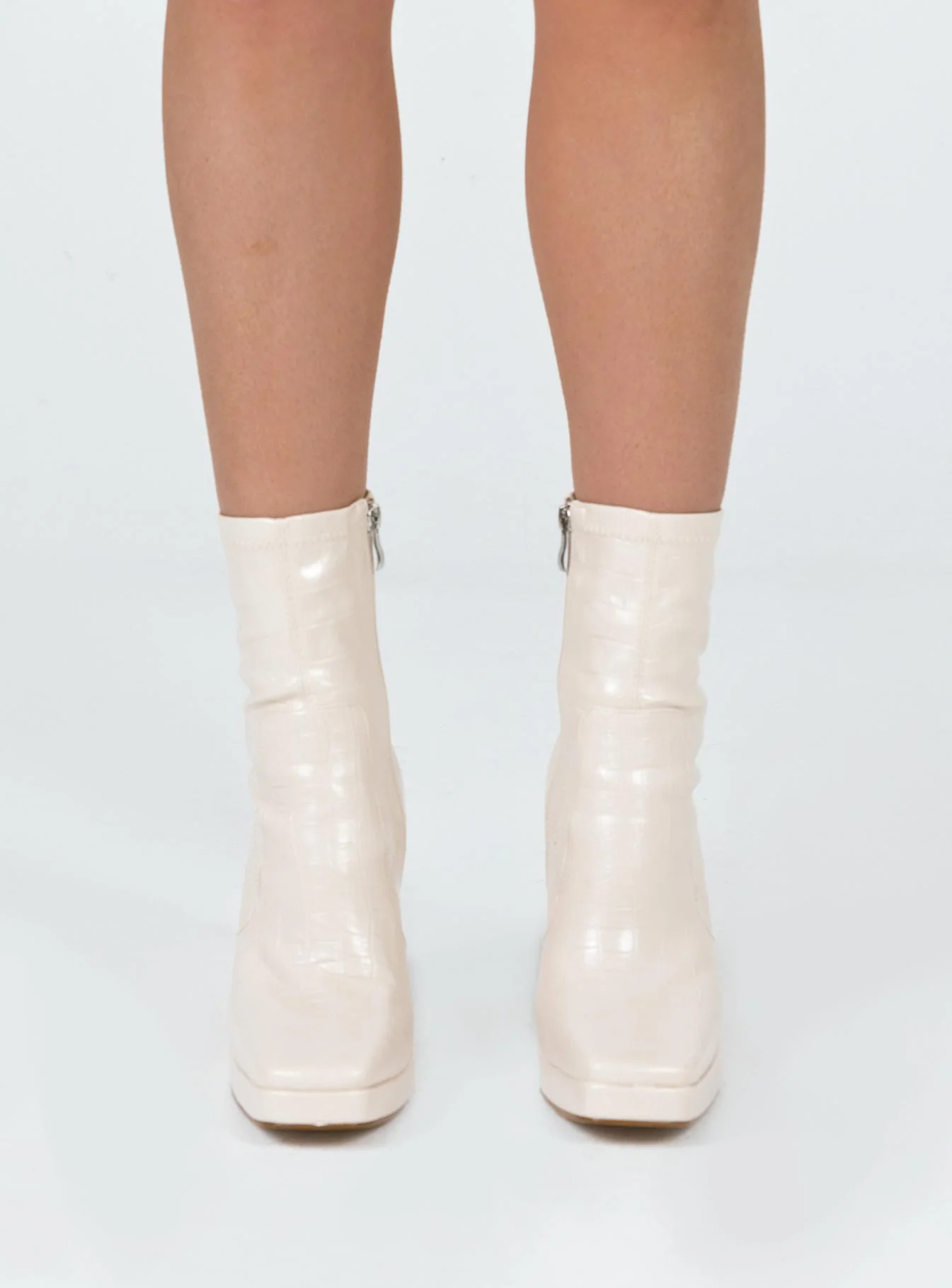 Eastern Boots Beige Croc