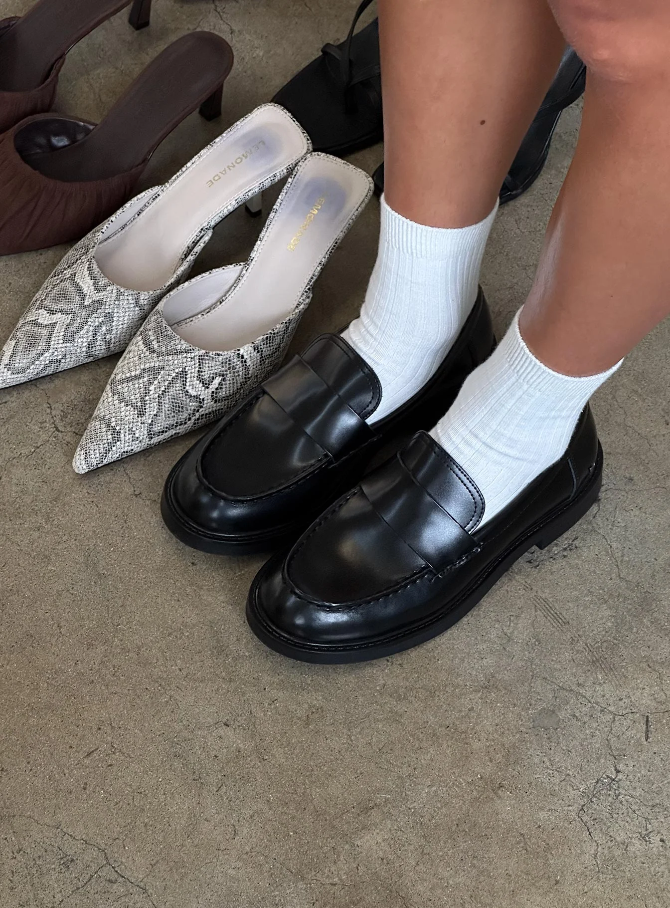 Windsor Smith Yearn Loafers Black