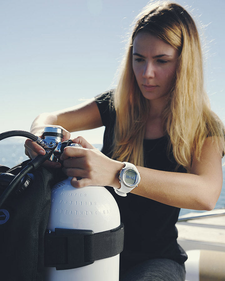 Suunto D6i Novo White