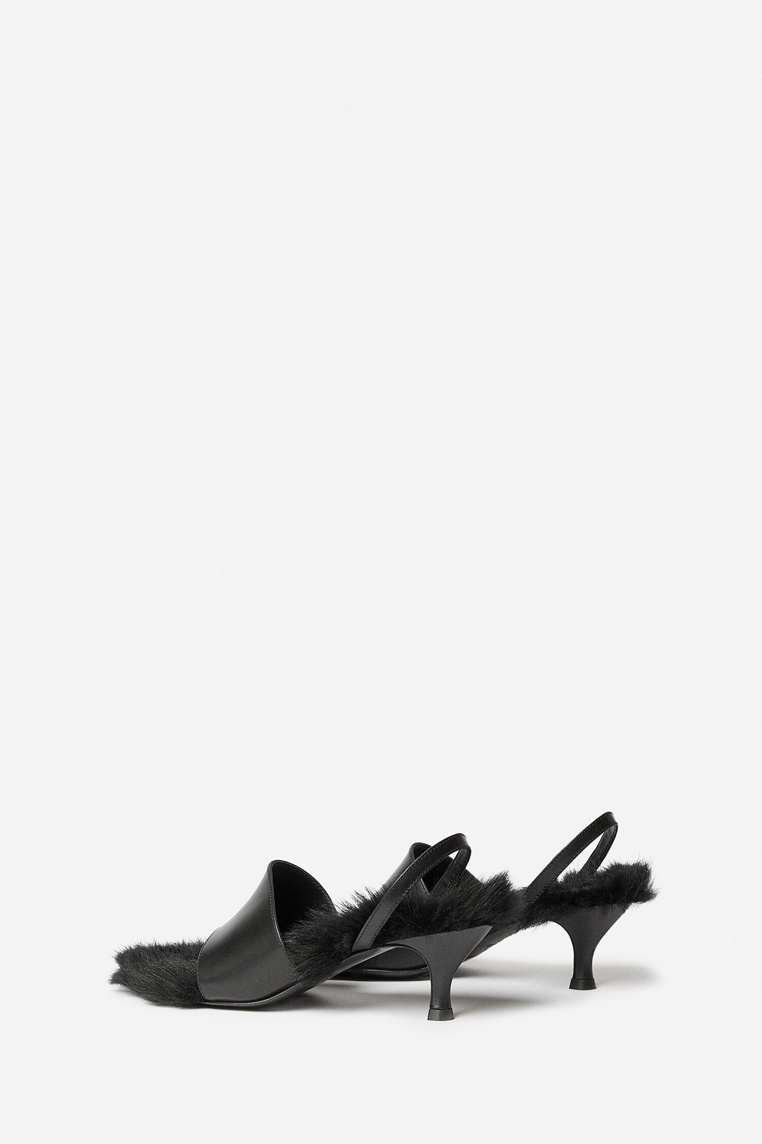 Fur Heel