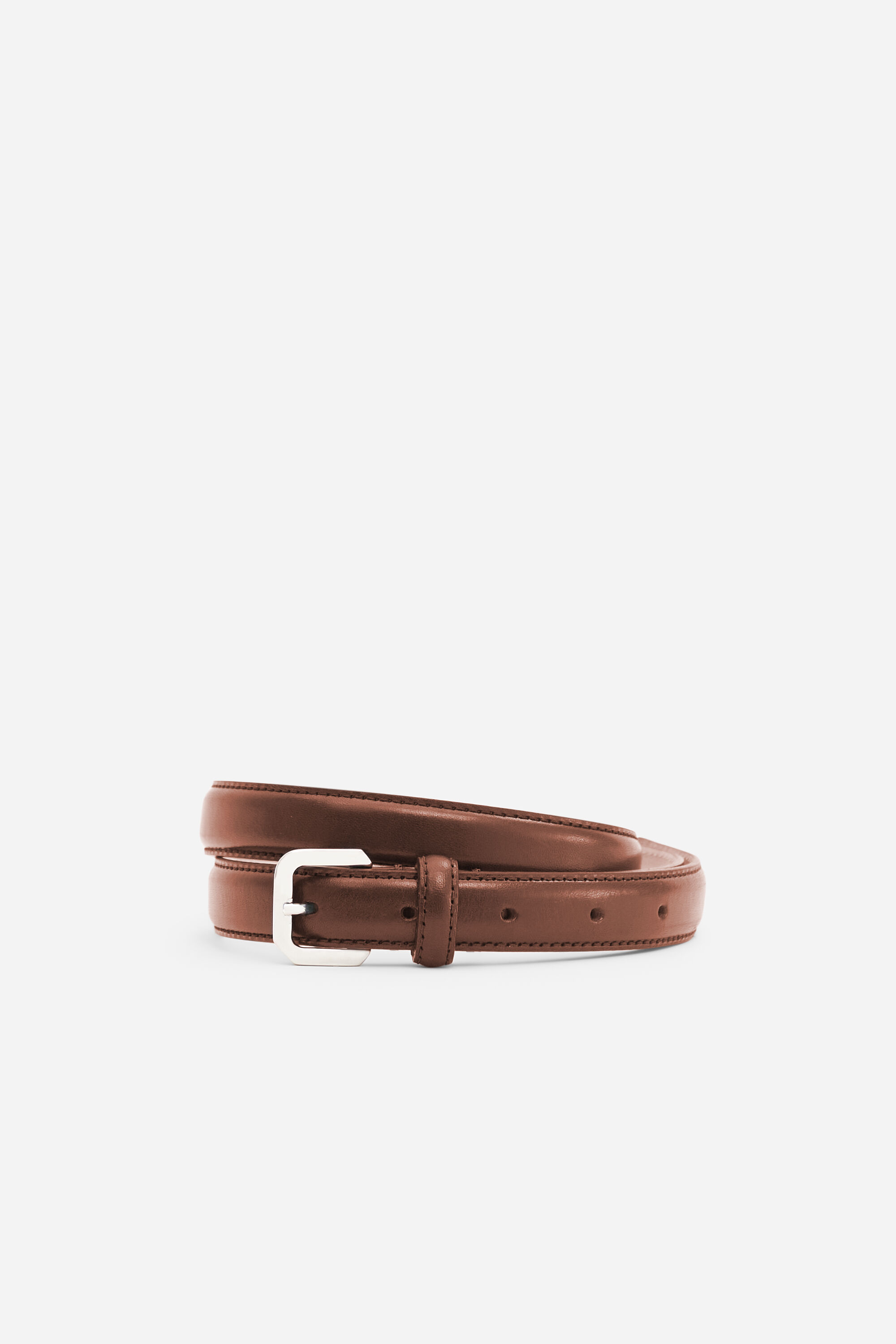Small Buckle Belt