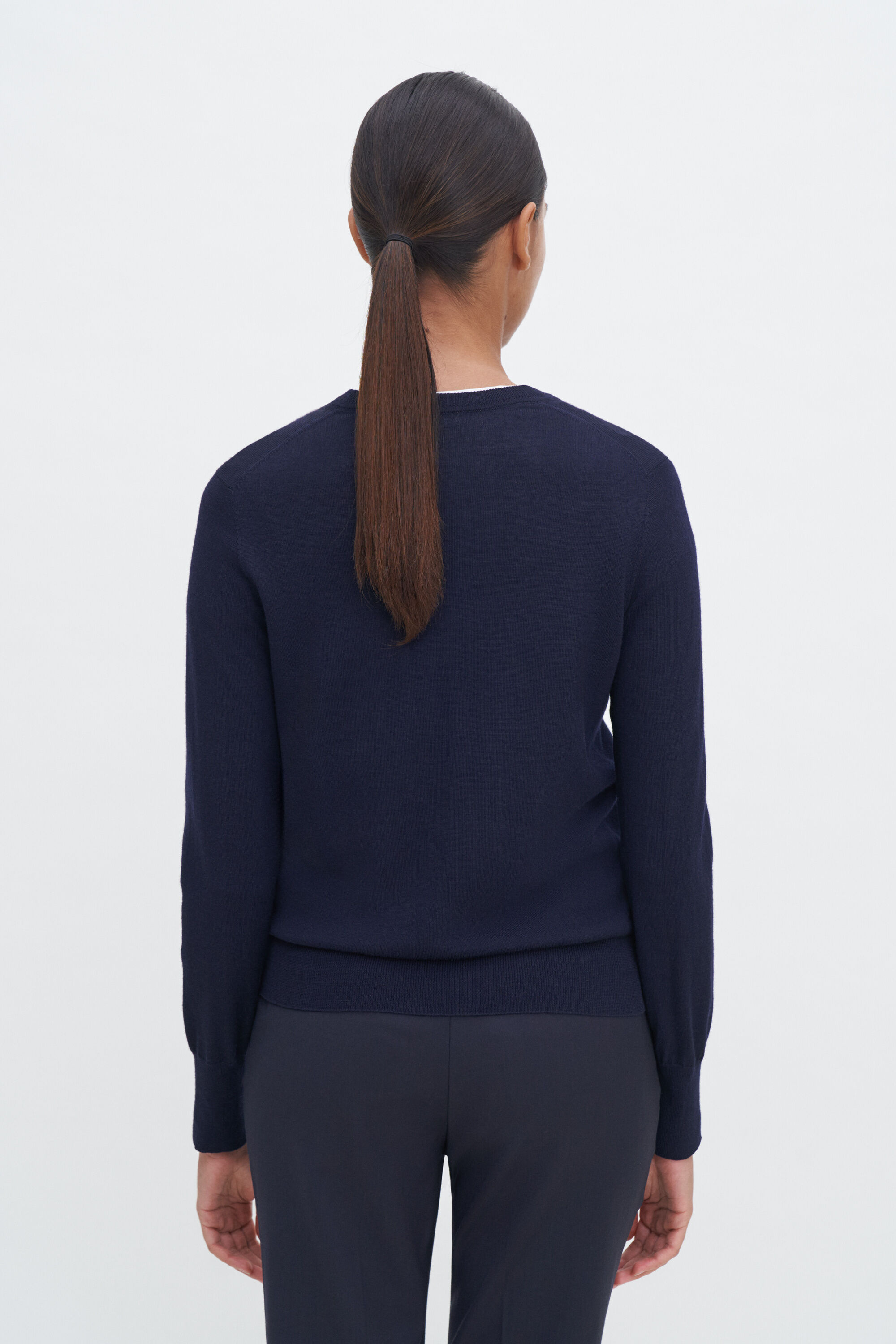 Merino R-neck Sweater