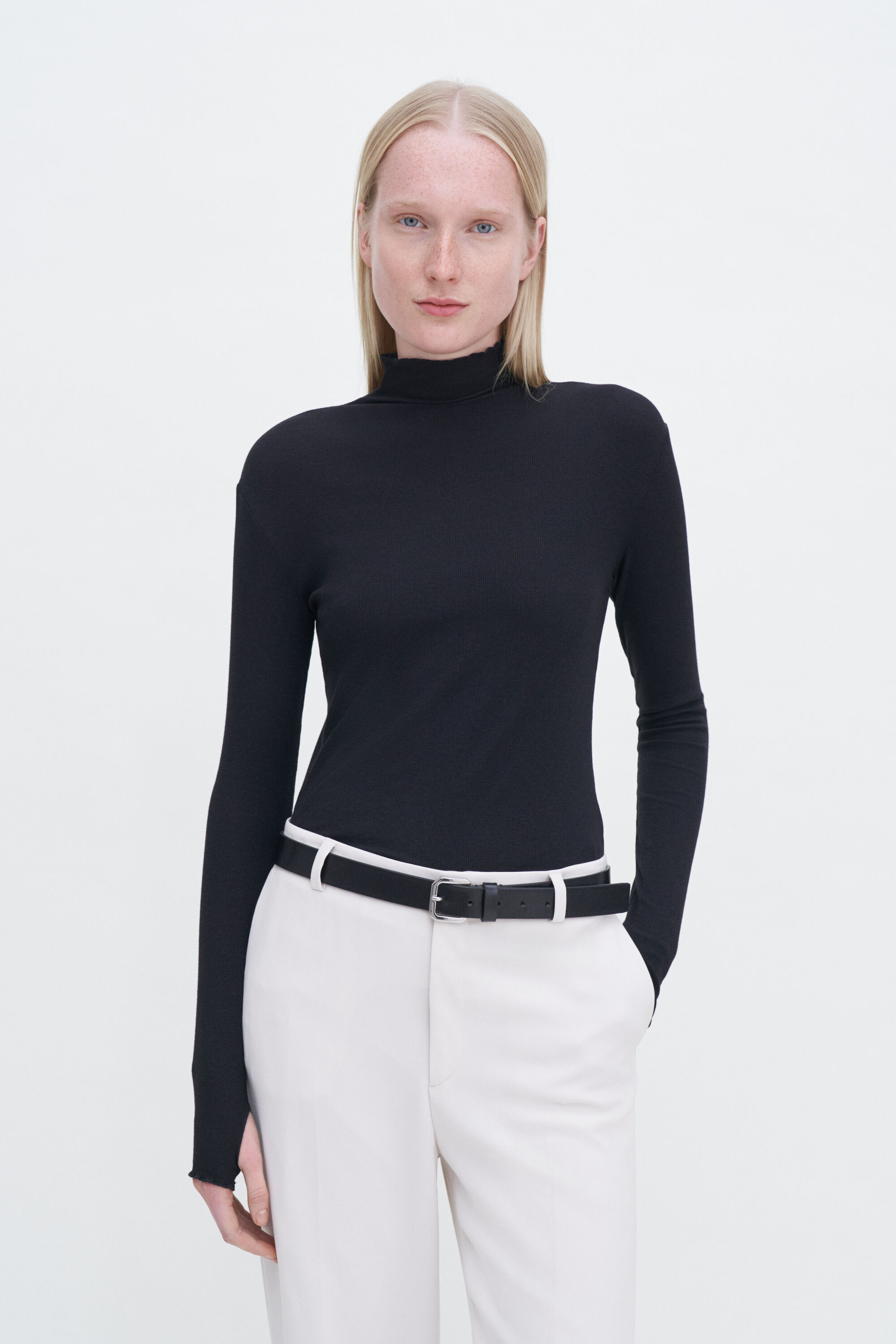 Rib Mock Neck Top