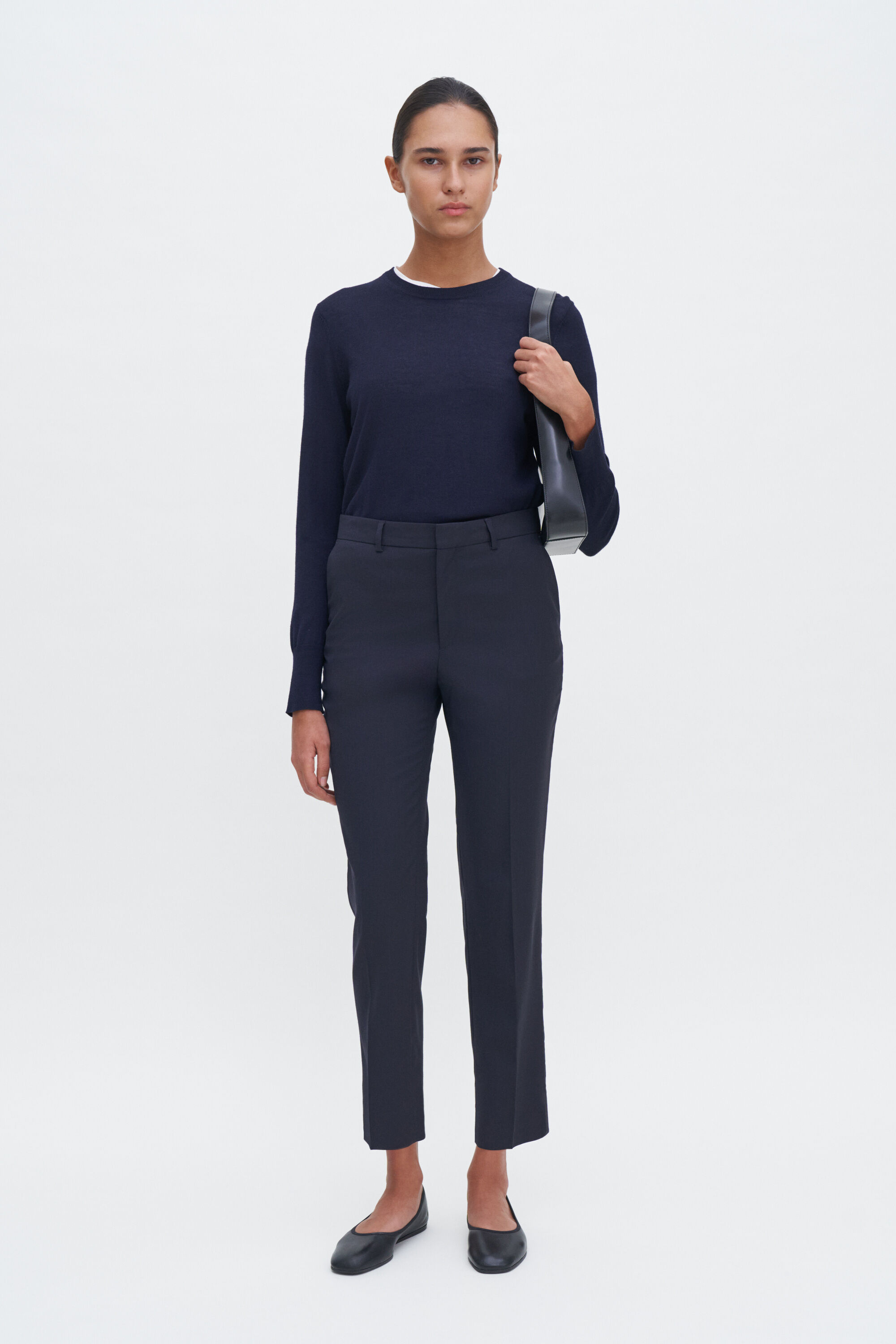 Merino R-neck Sweater