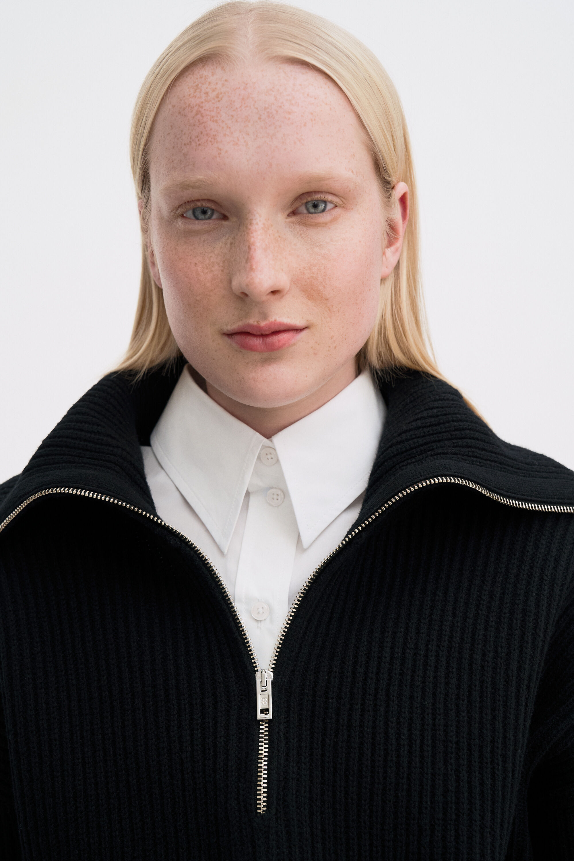 Ribbed Wool Half Zip Sweater