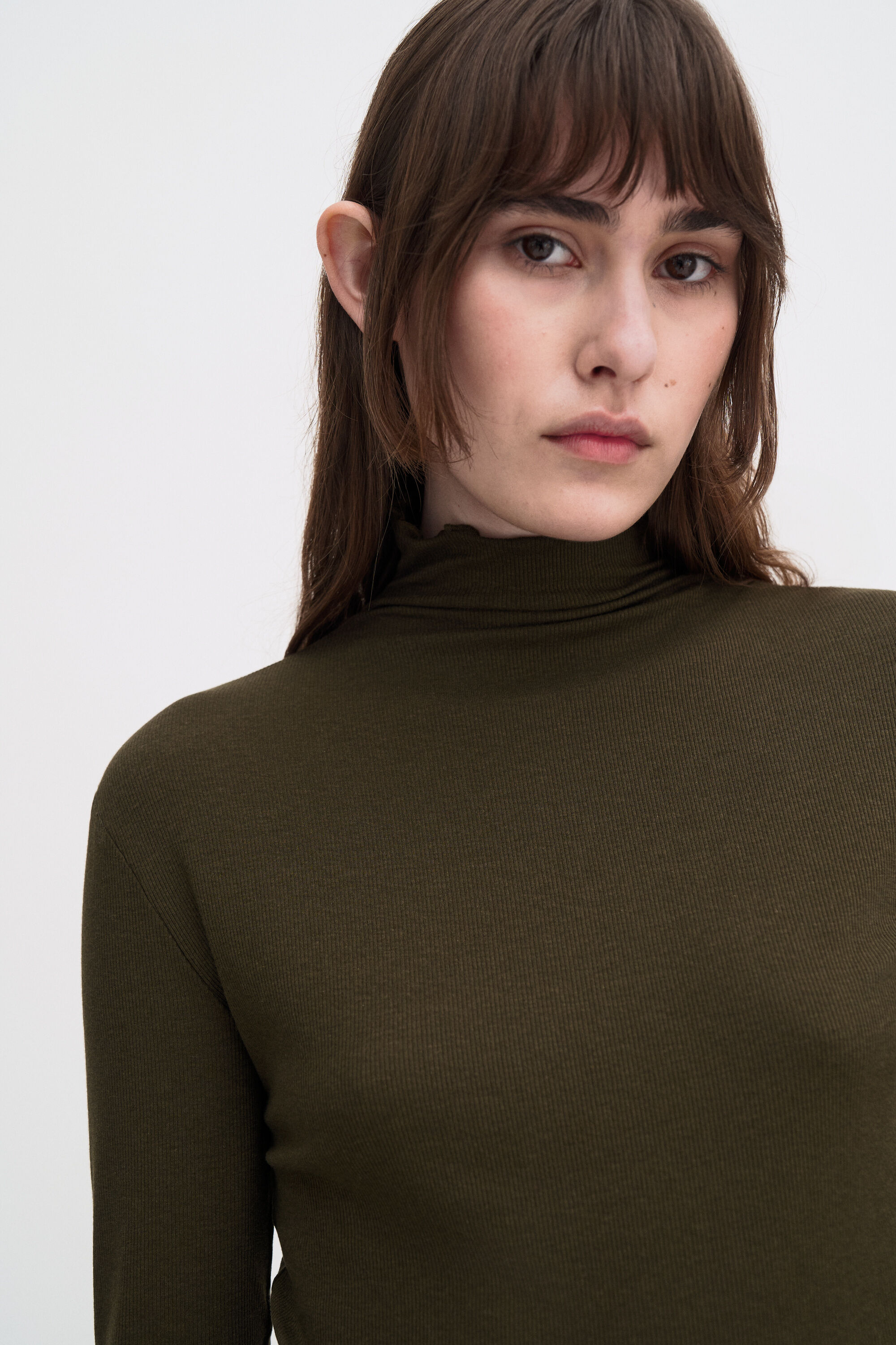 Rib Mock Neck Top