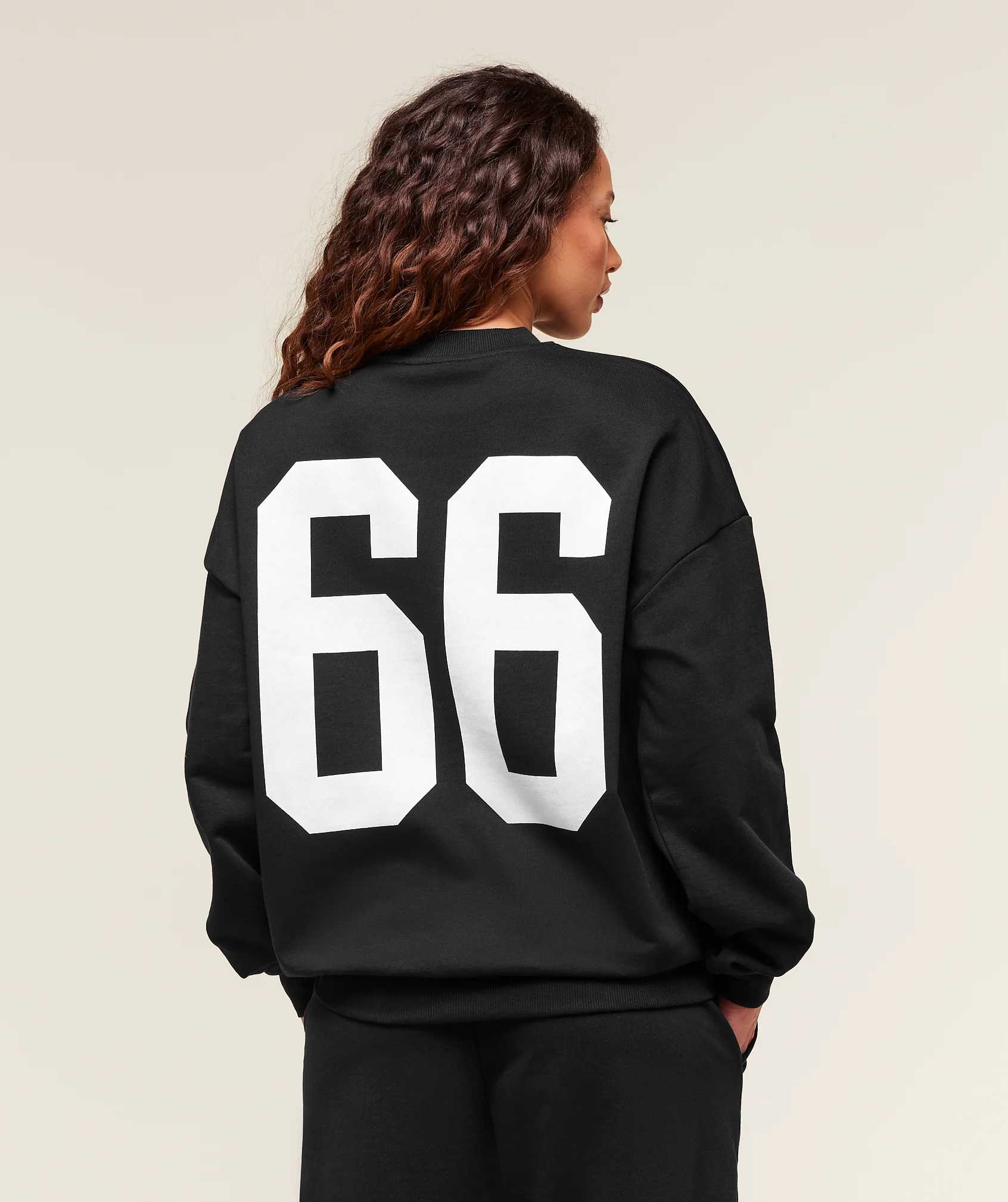 Campus Graphic Pullover