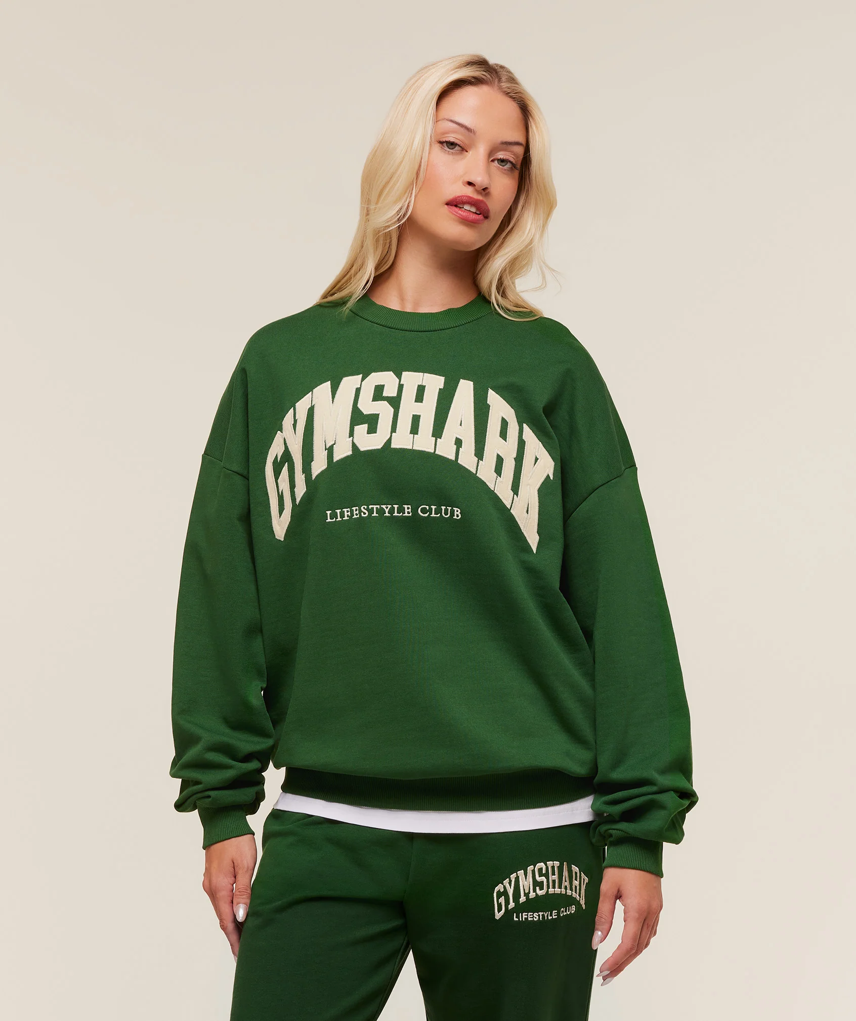 Collegiate Graphic Crew Neck Pullover