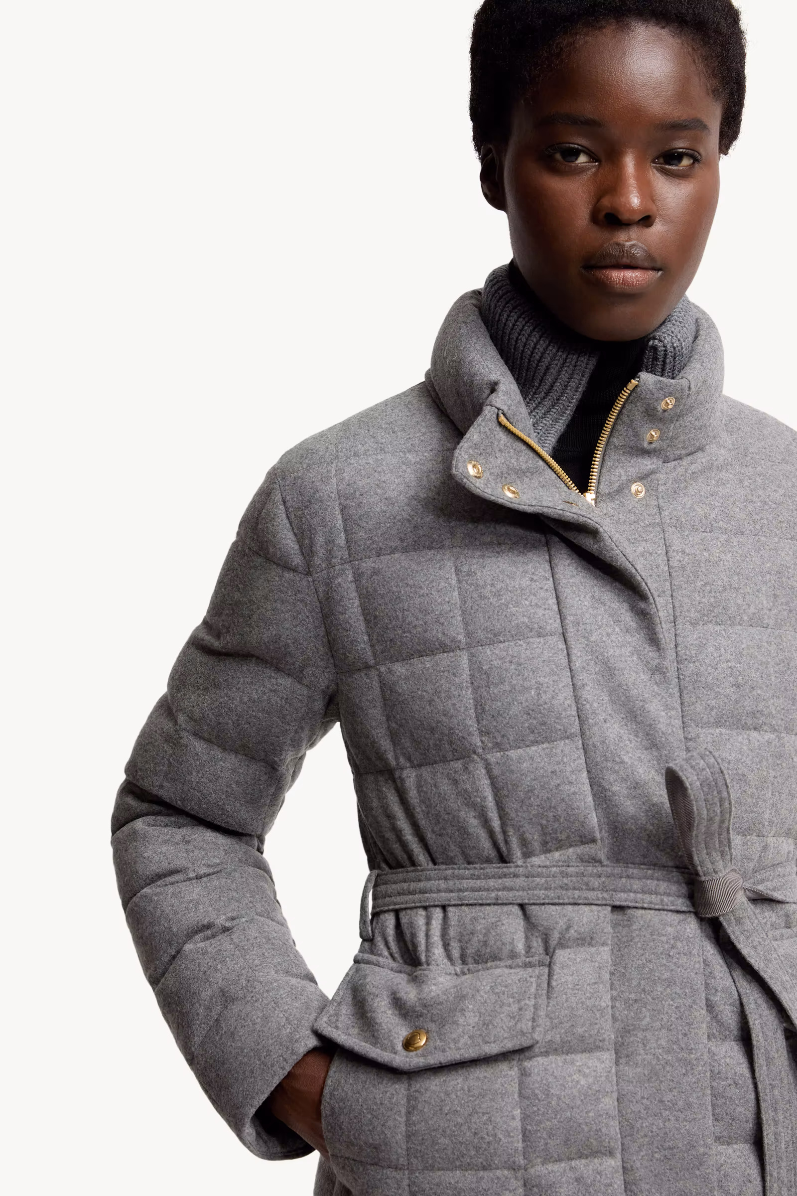 Bussettes Wool Blend Belted Short Down Jacket