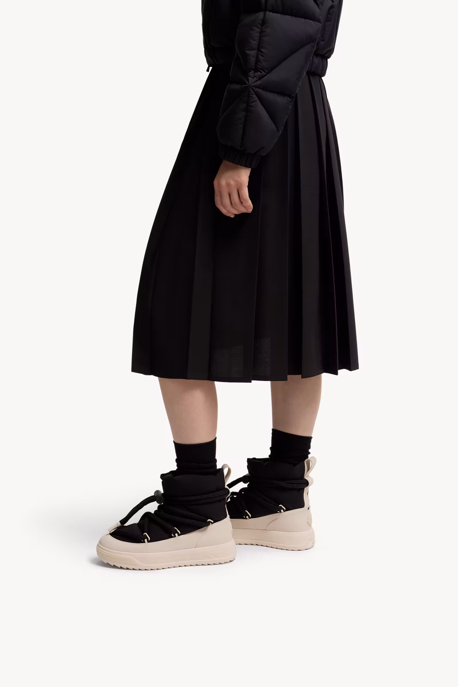 Moncler Altive Mid Snow Boots