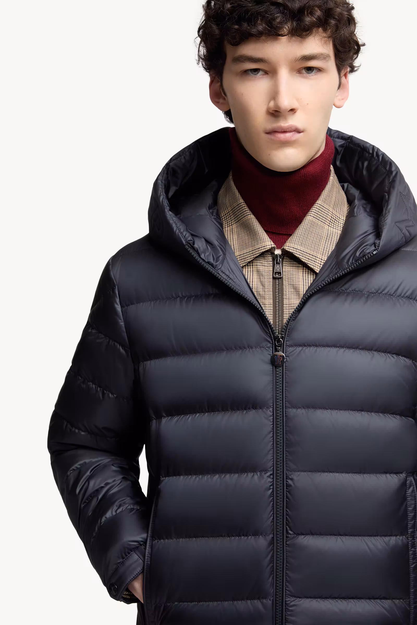 Najan Hooded Short Down Jacket