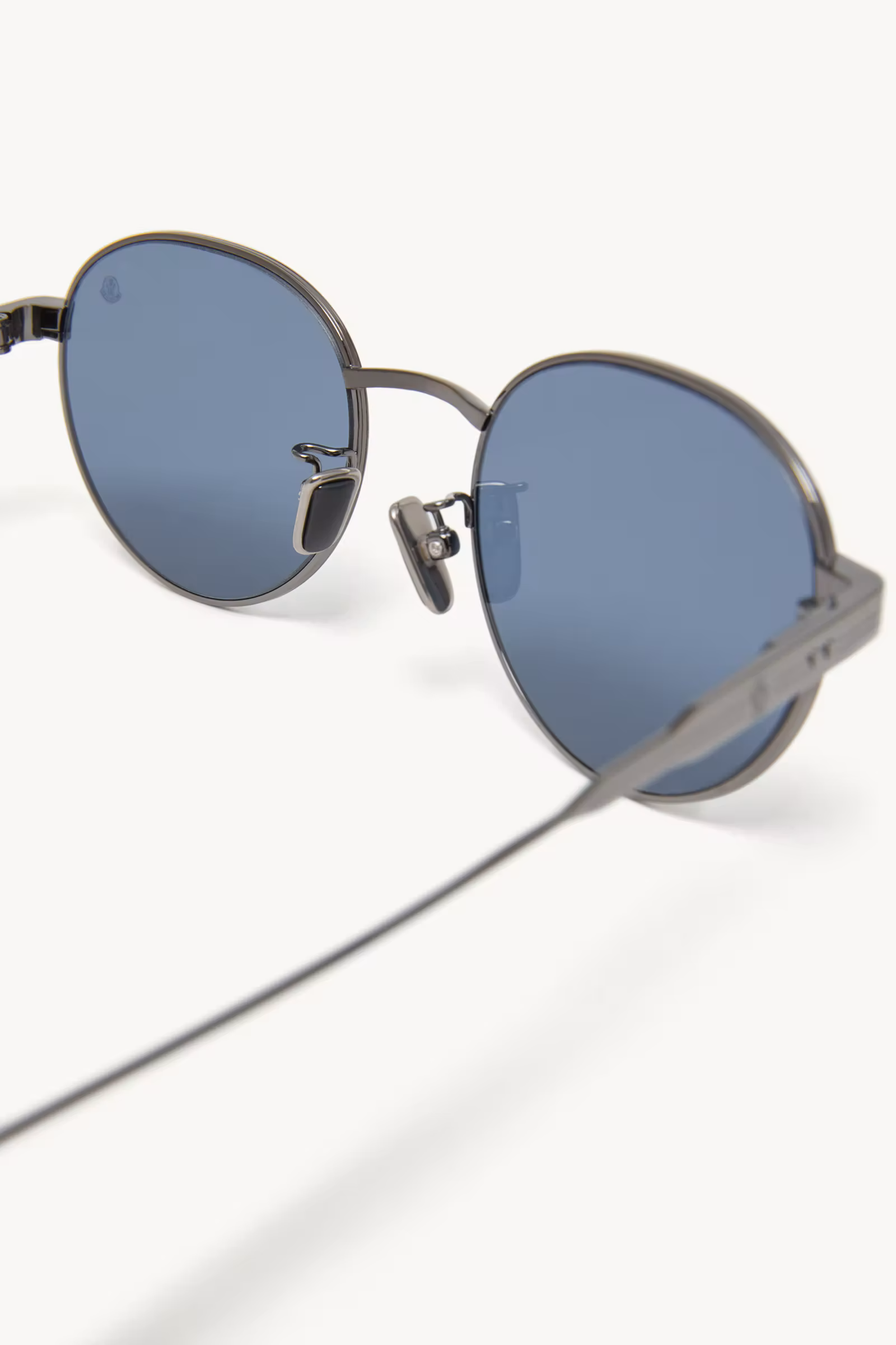 Subtila Round Sunglasses