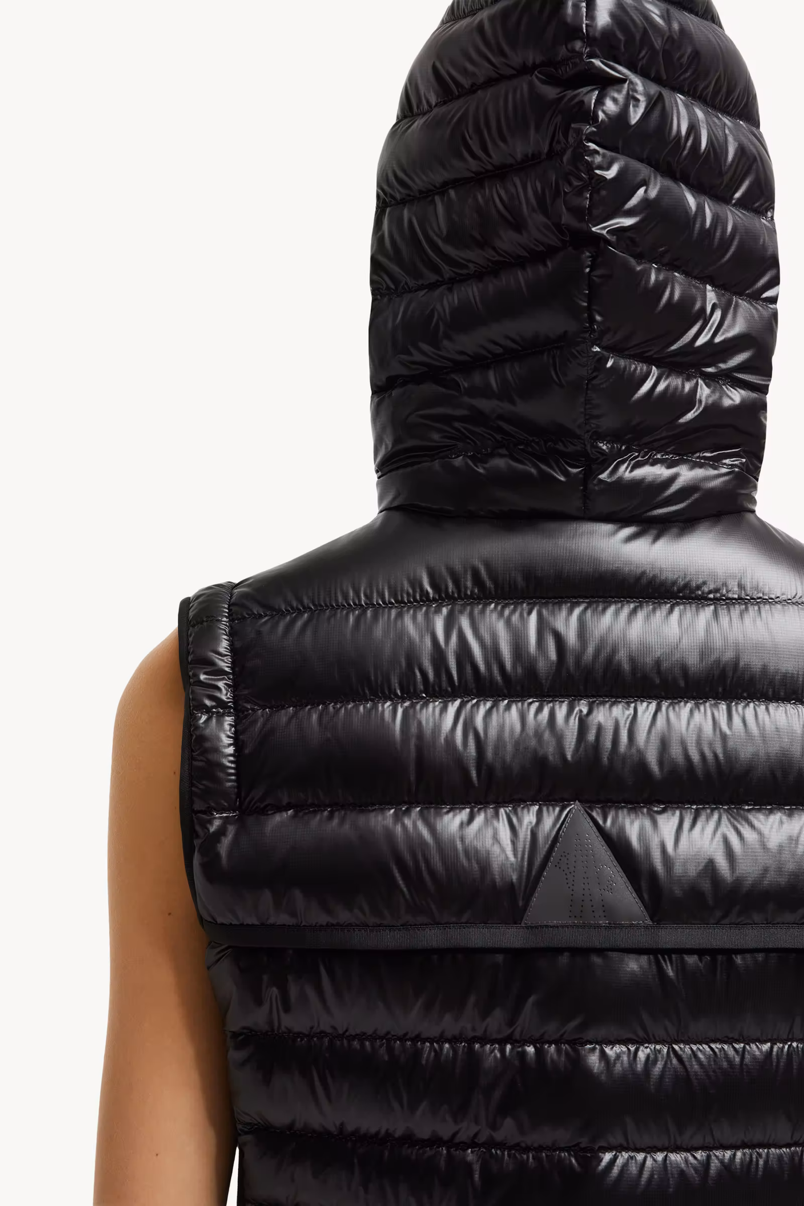 Karura 2-in-1 Hooded Short Down Jacket