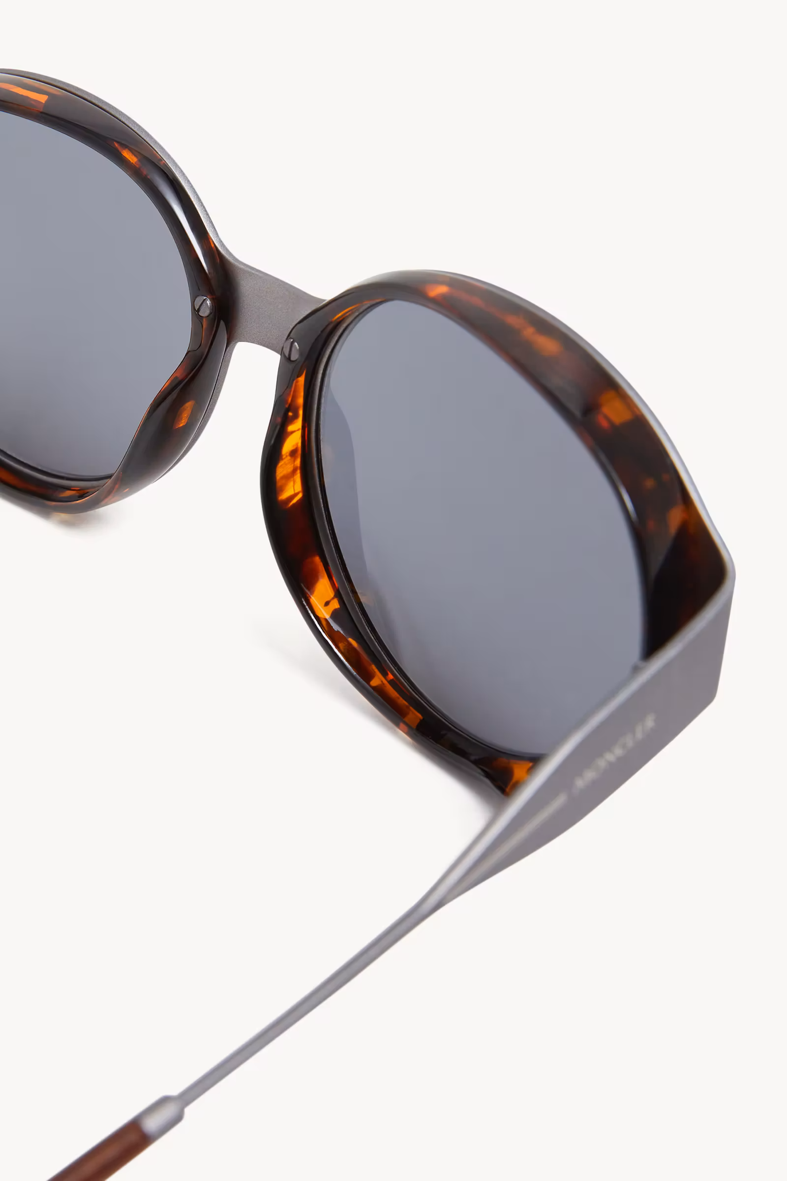 Auros Round Sunglasses