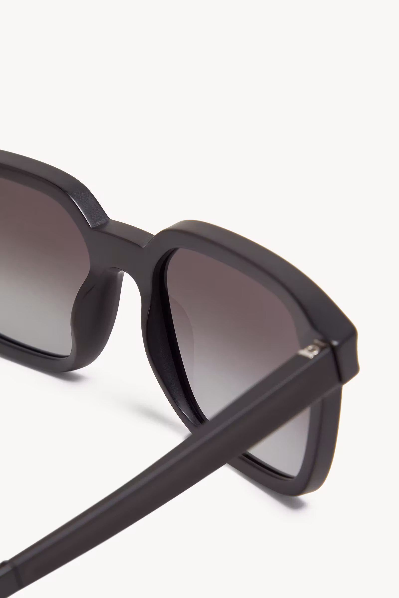Quaderna Squared Sunglasses