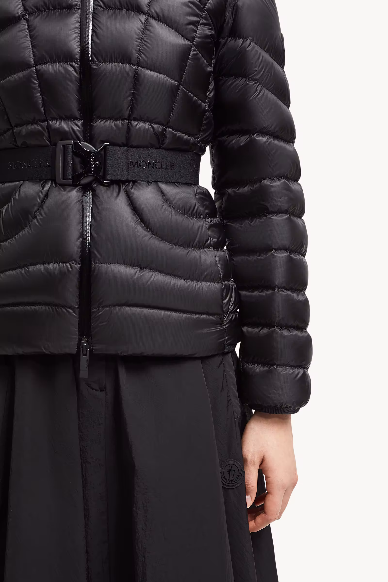 Gramont Hooded Geometric-Quilted Short Down Jacket