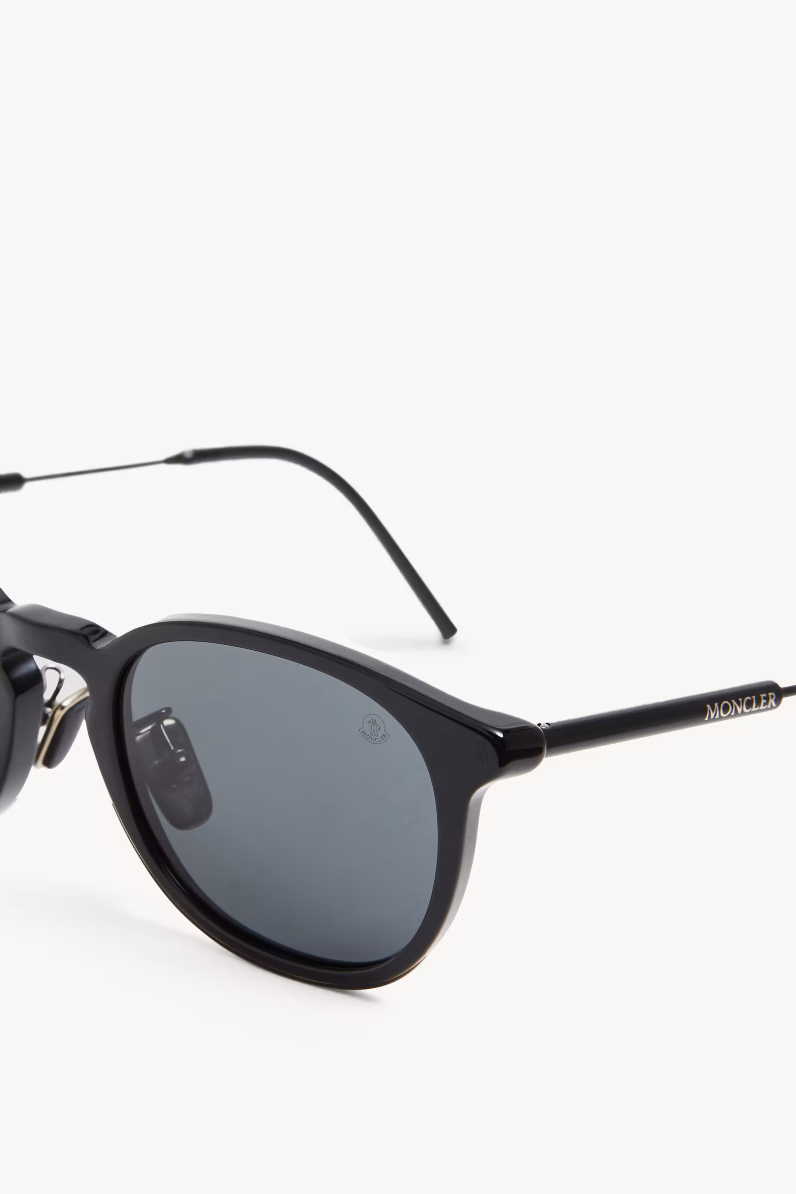 Barbb Round Sunglasses