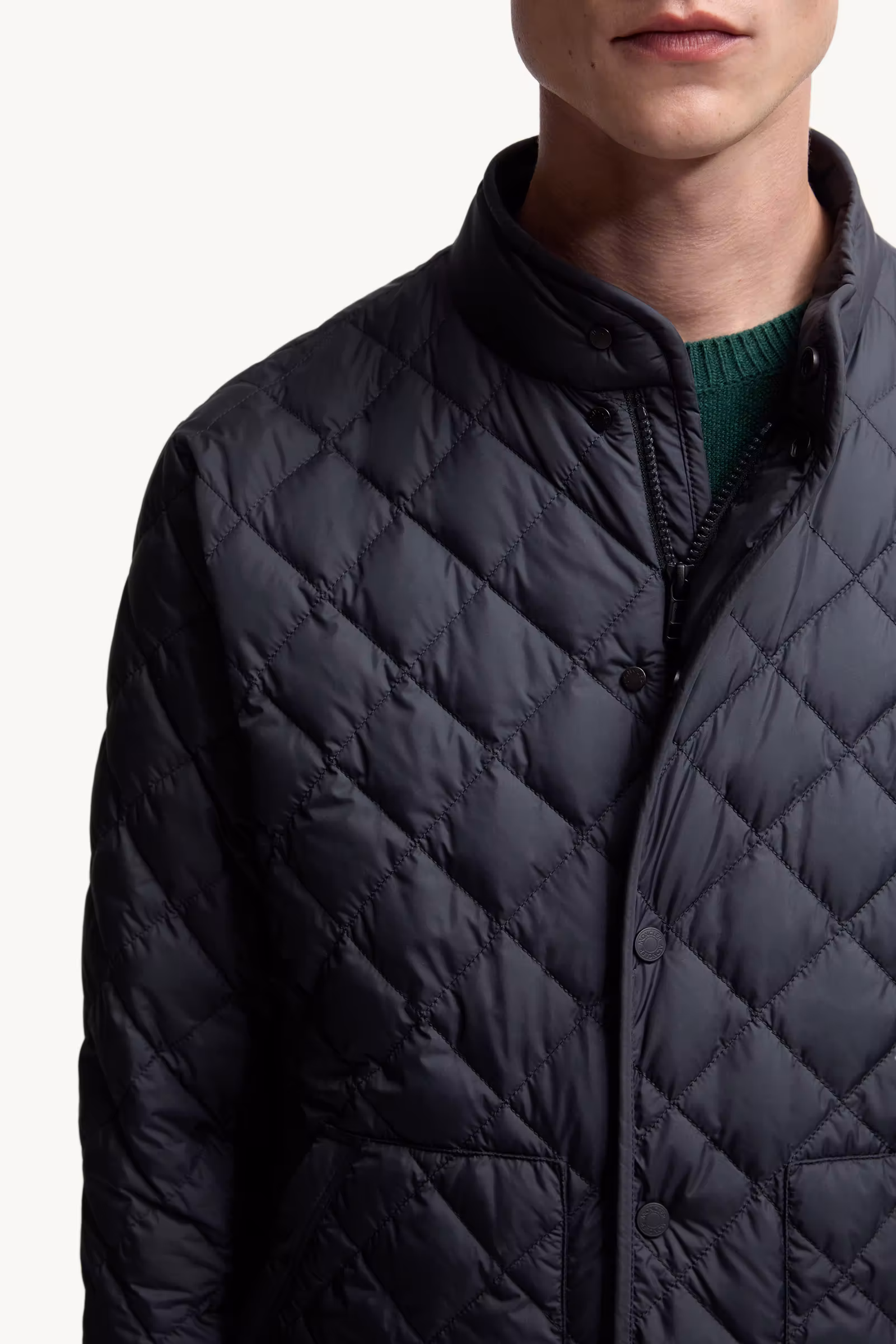 Oise Diamond-Quilted Short Down Jacket