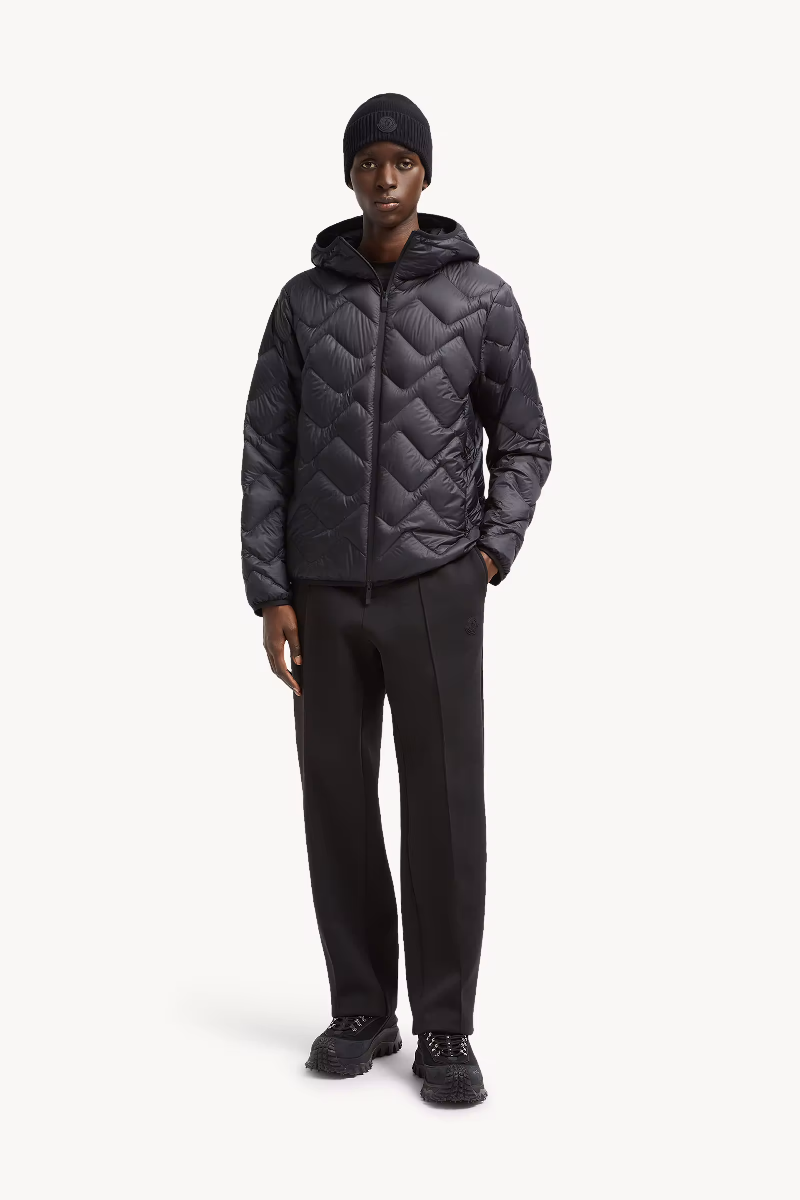 Bimont Hooded Wave-Quilted Short Down Jacket