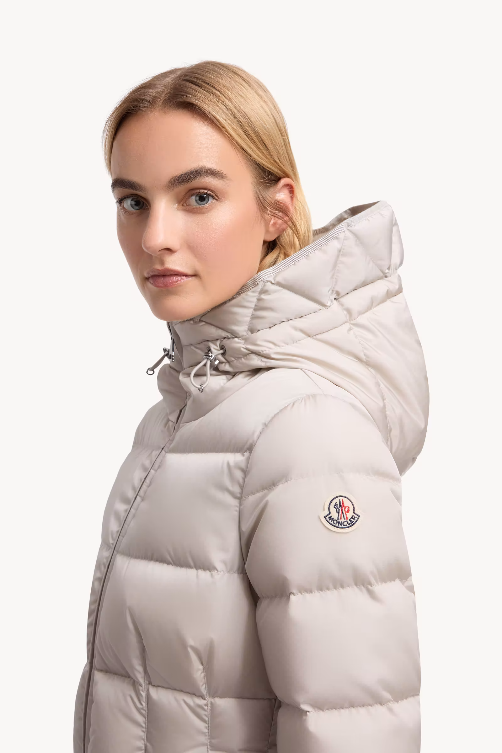 Avoce Hooded Short Down Jacket