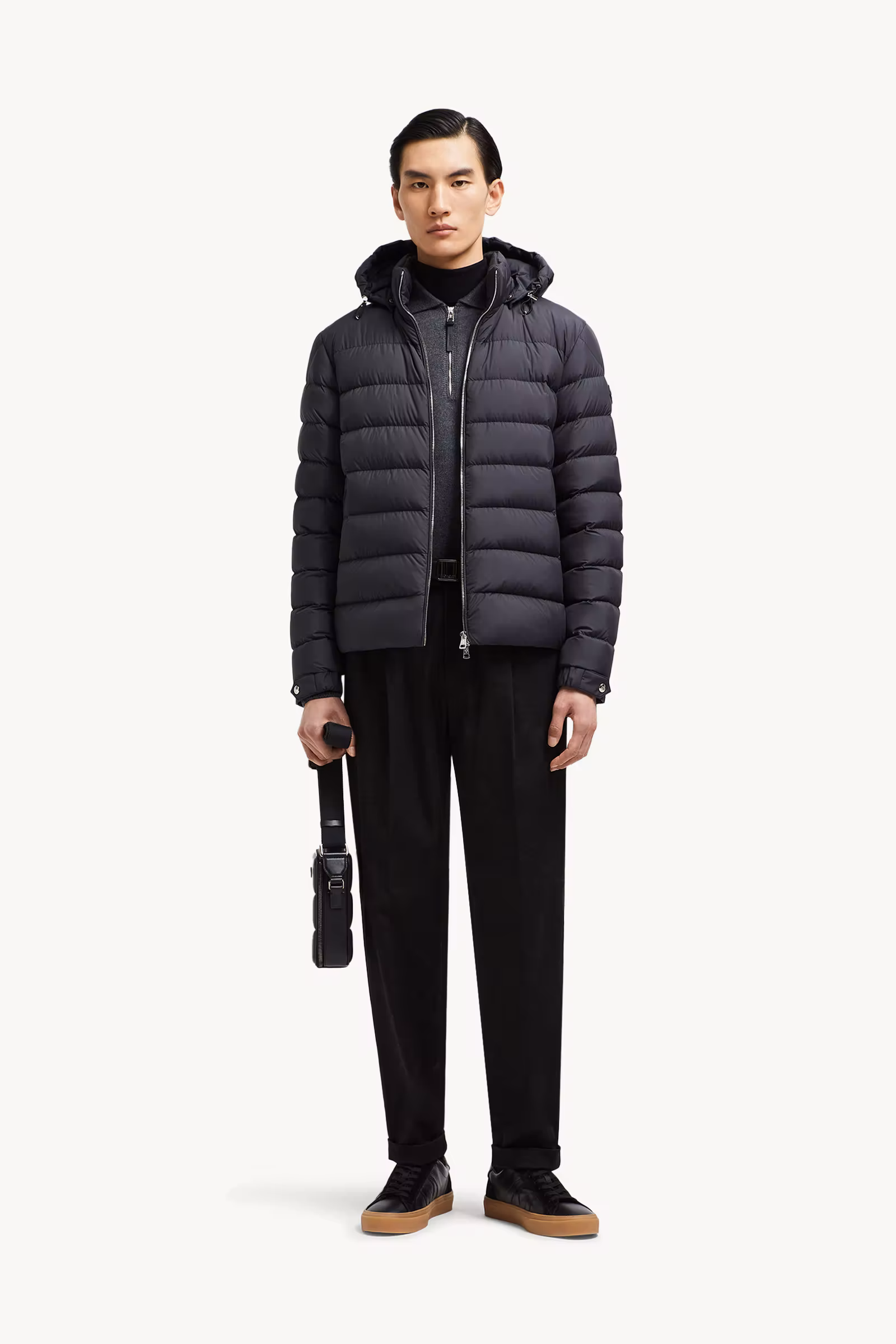 Arneb Hooded Short Down Jacket