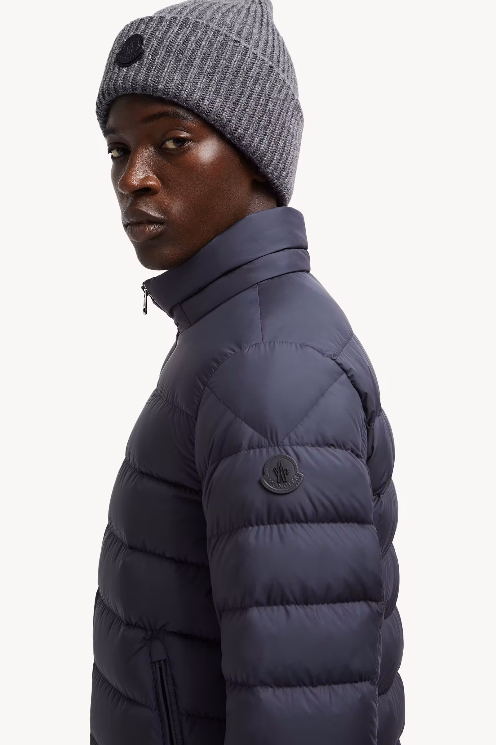 Arneb Hooded Short Down Jacket