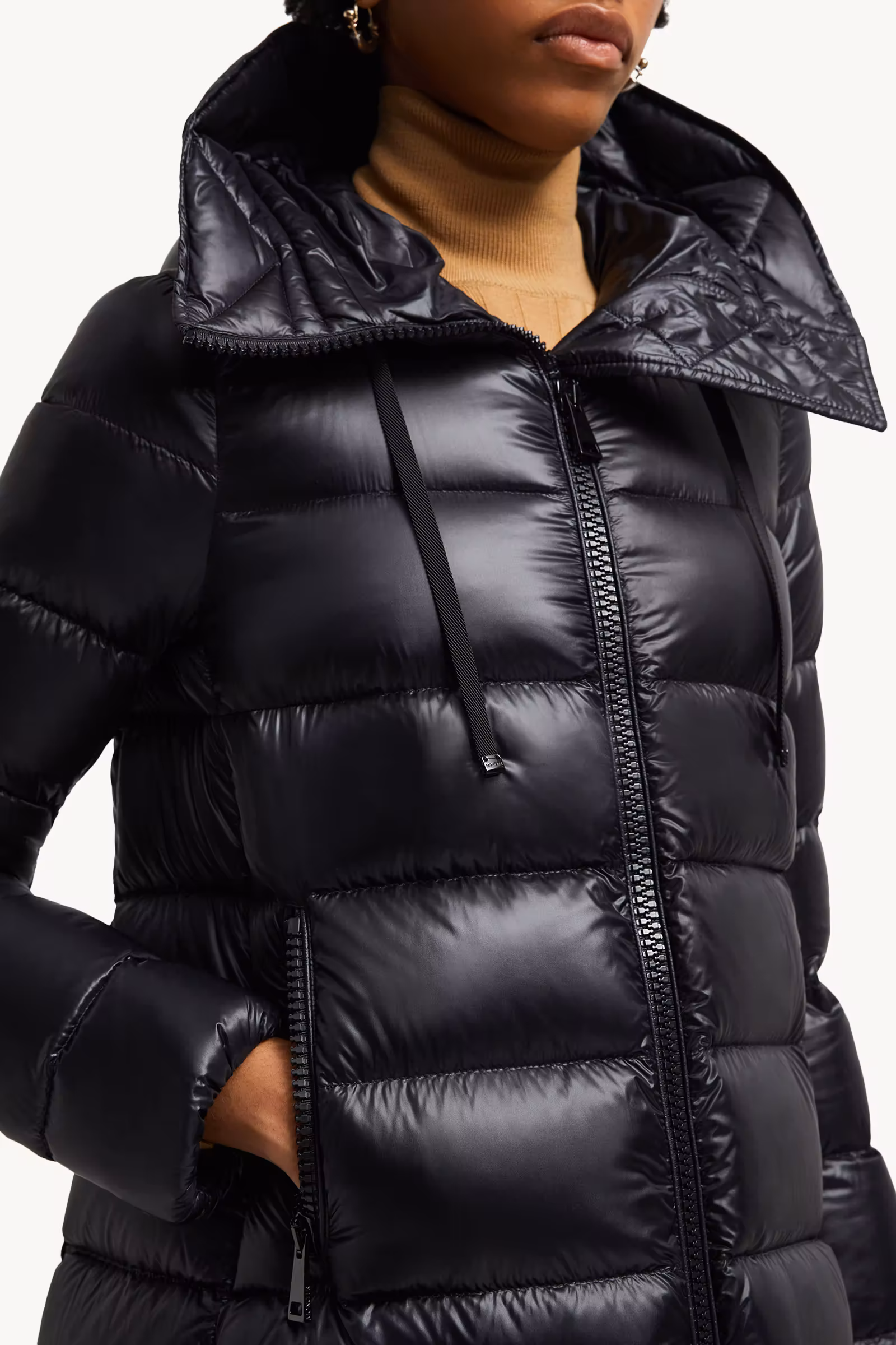 Suyen Hooded Mid-Length Down Jacket