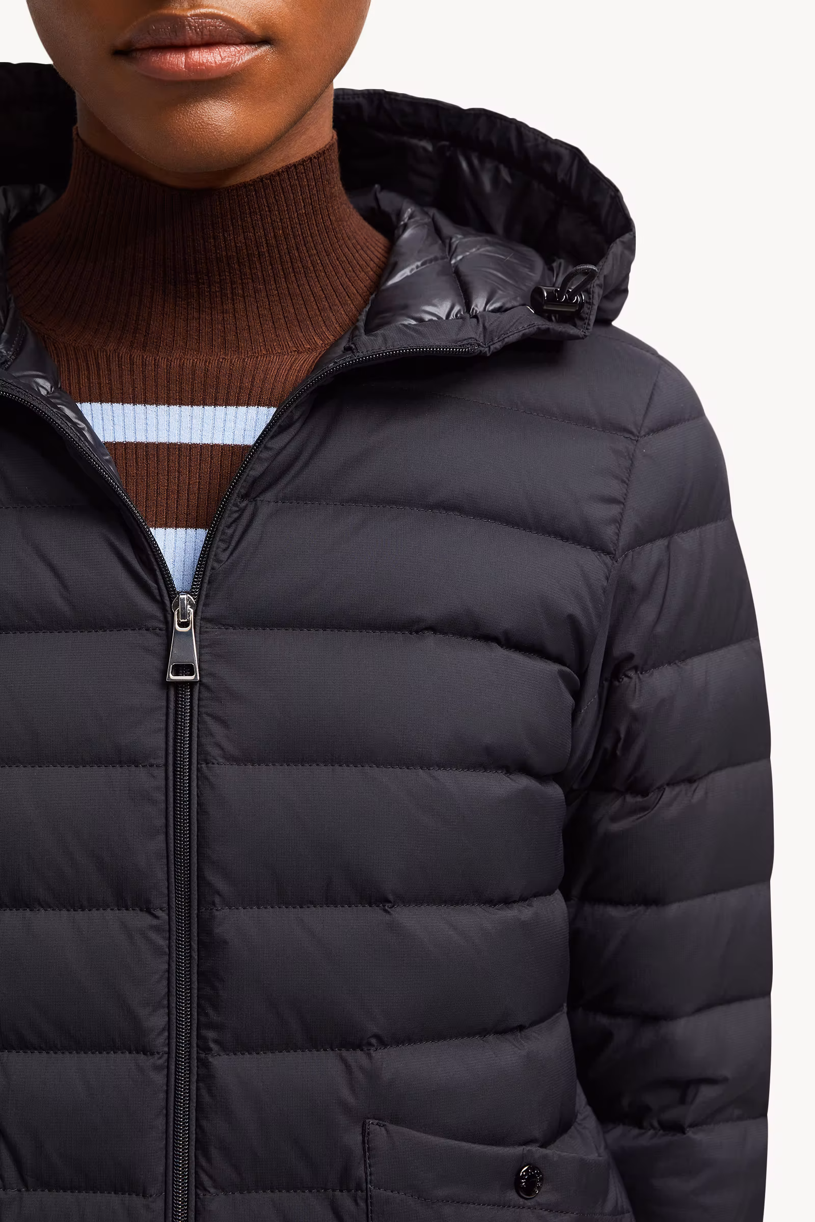 Hede Hooded Short Down Jacket
