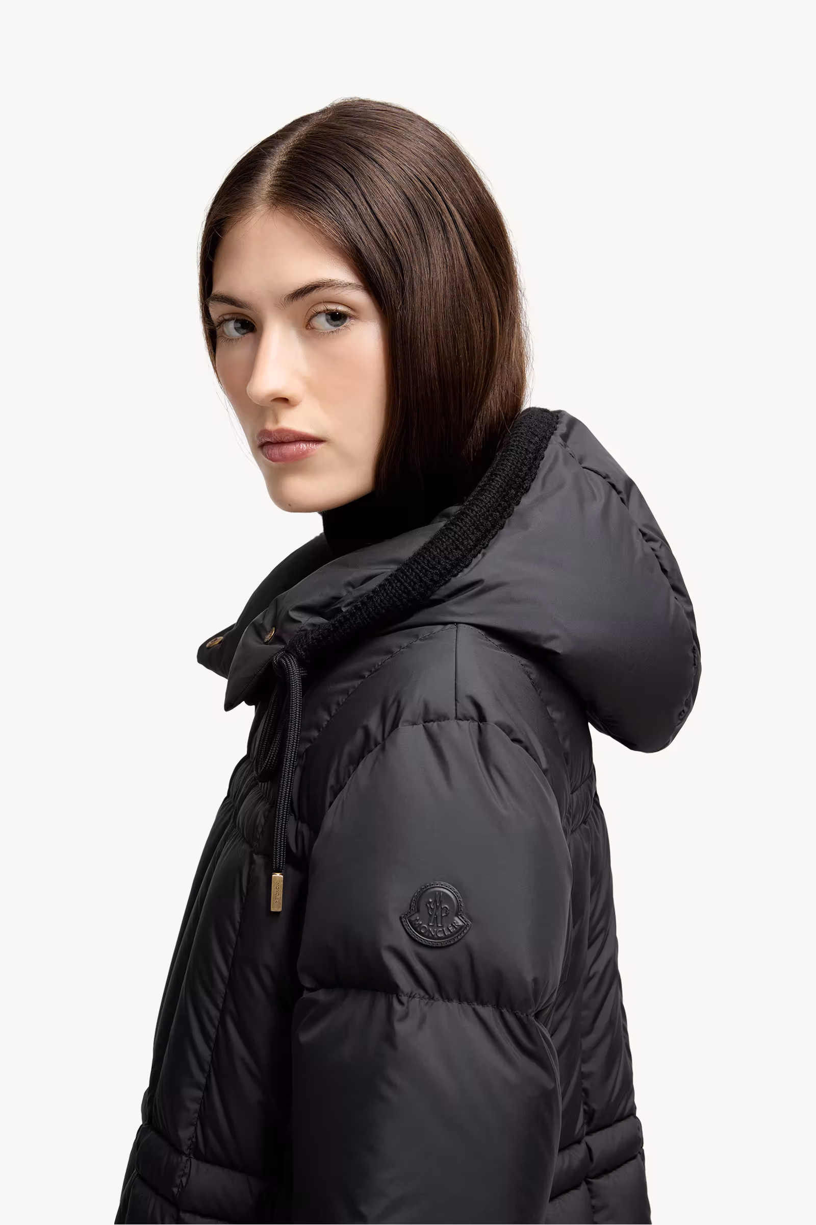 Estom Vertical-Quilted Hooded Short Down Jacket