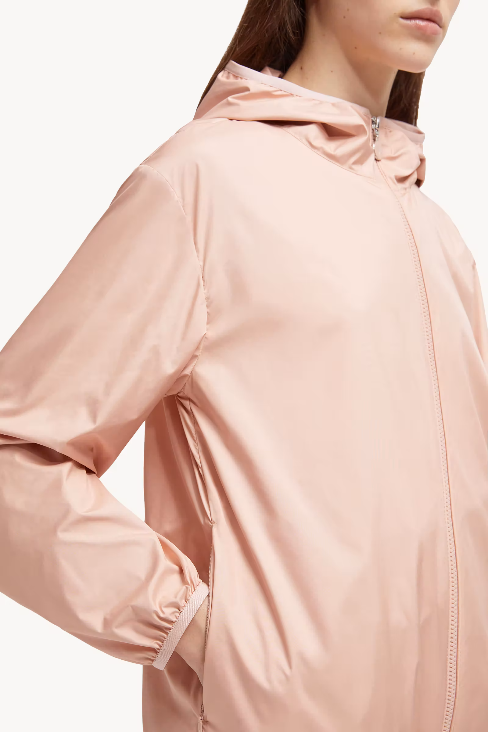 Fegeo Hooded Windbreaker