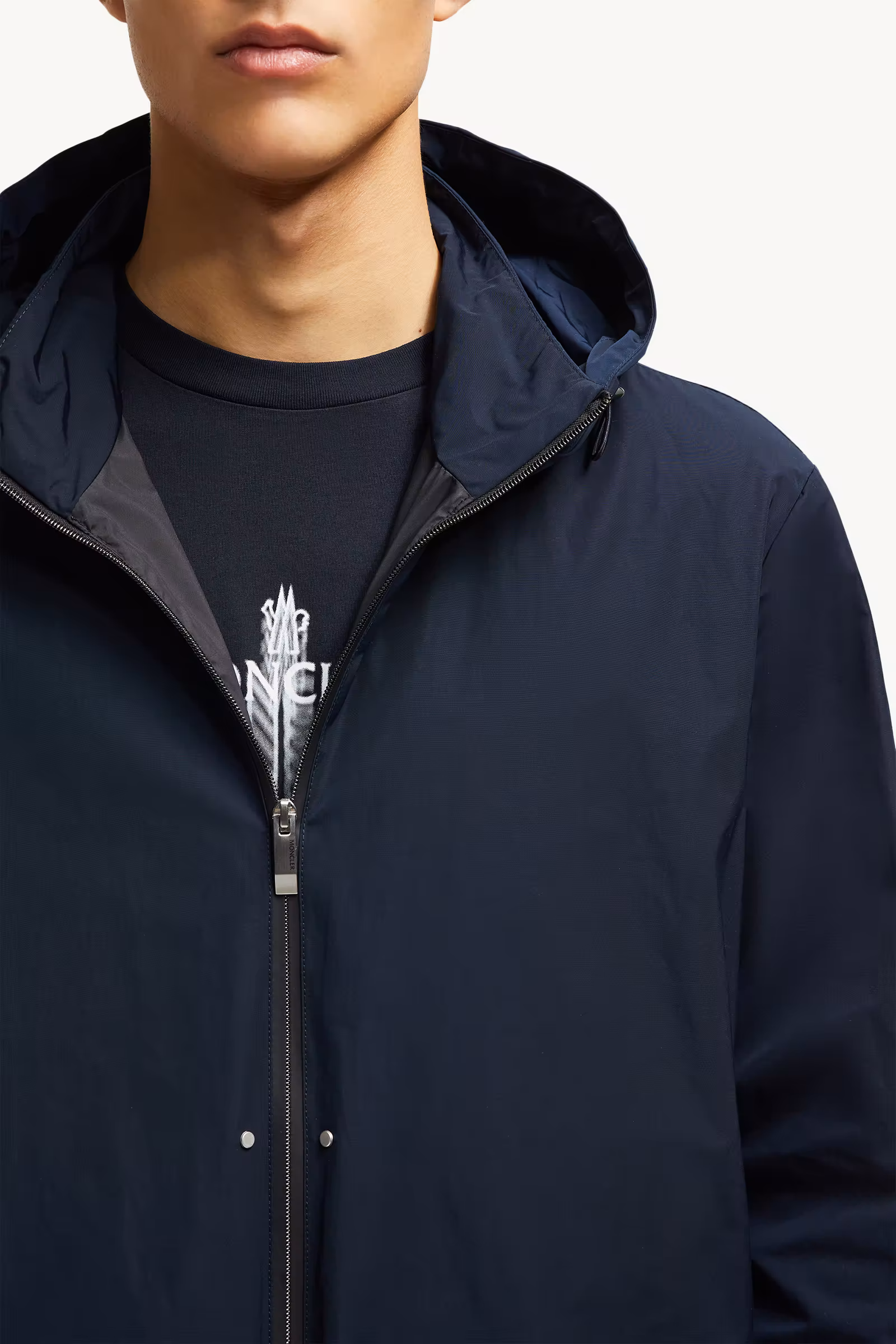 Lacha Hooded Windbreaker