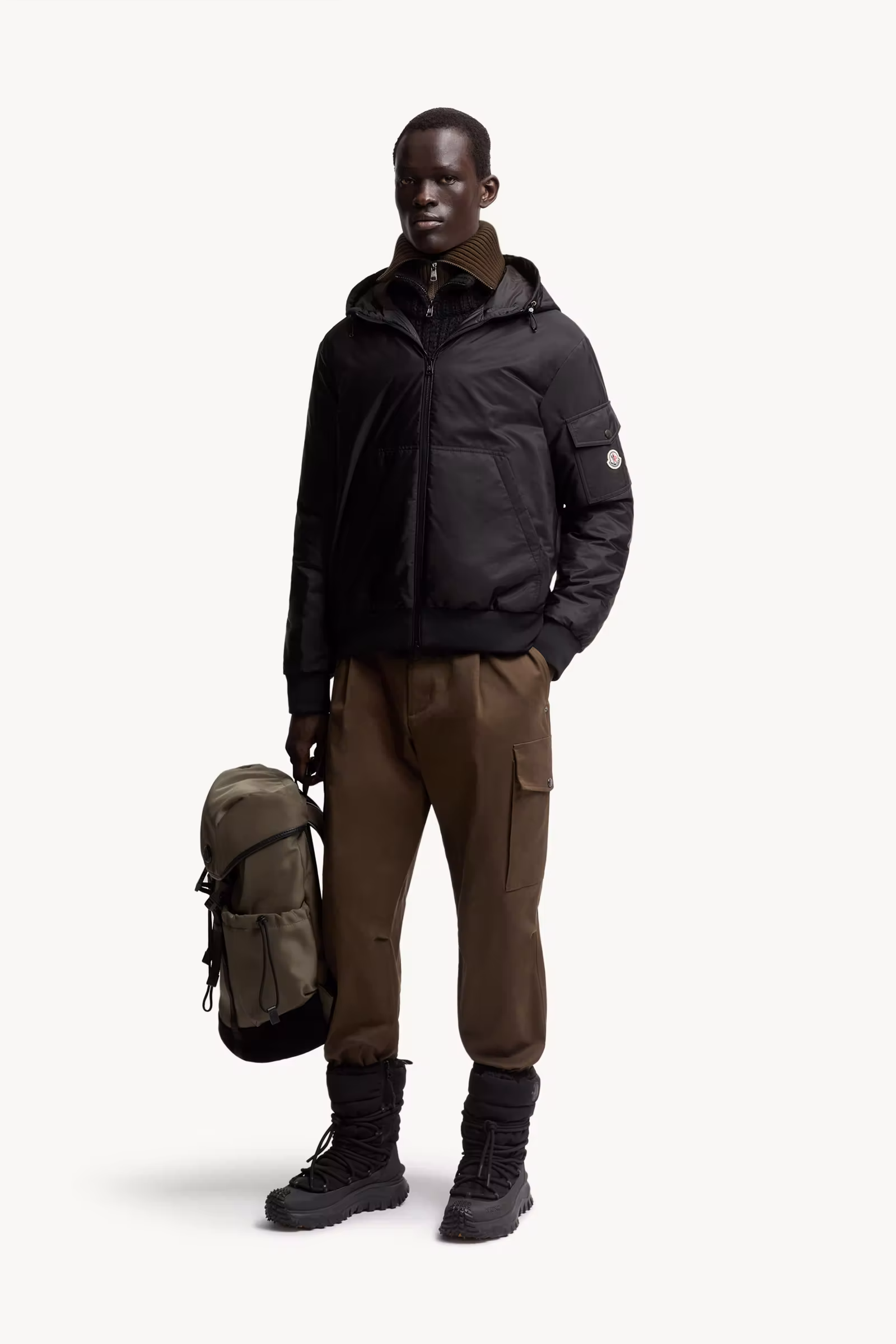 Poiliot Hooded Short Down Jacket