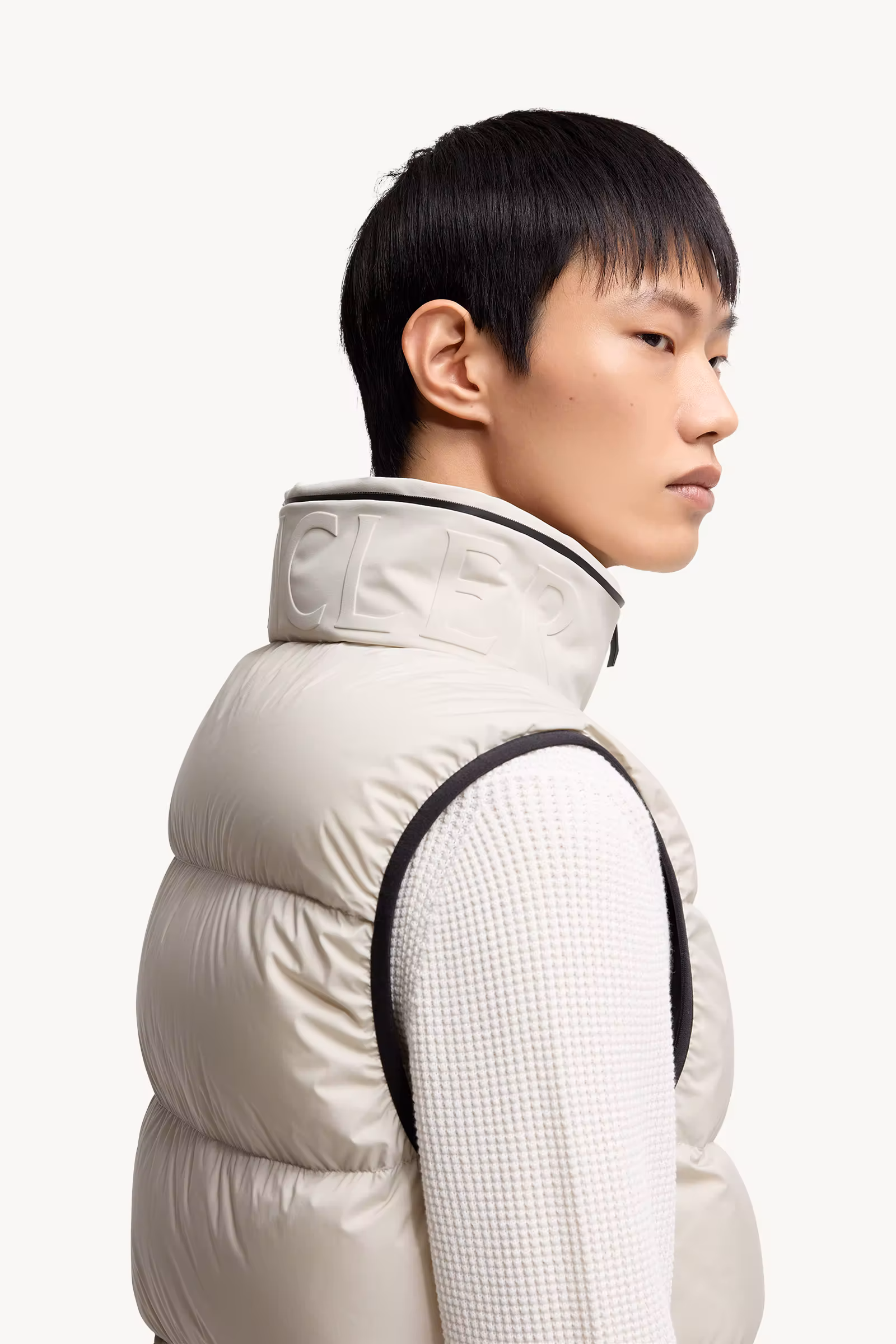 Guersac Diagonal-Quilted Hooded Down Vest