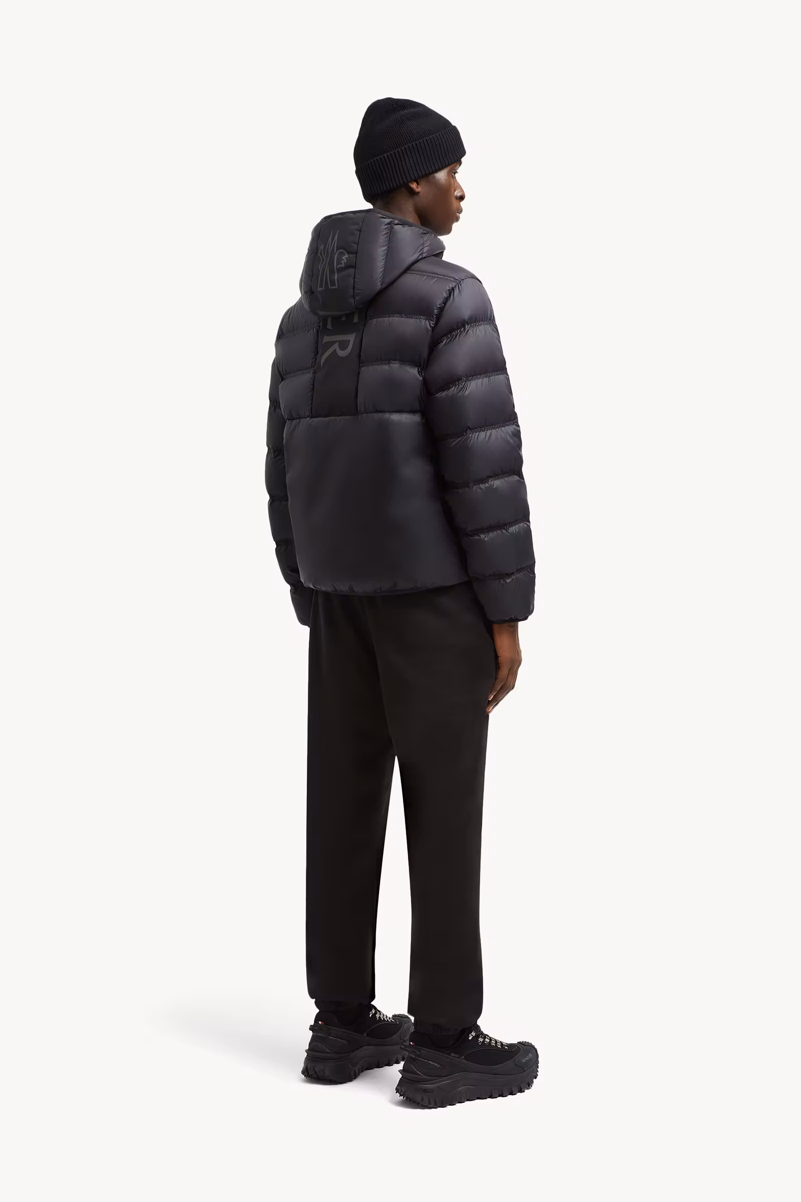 Gardy Hooded Short Down Jacket