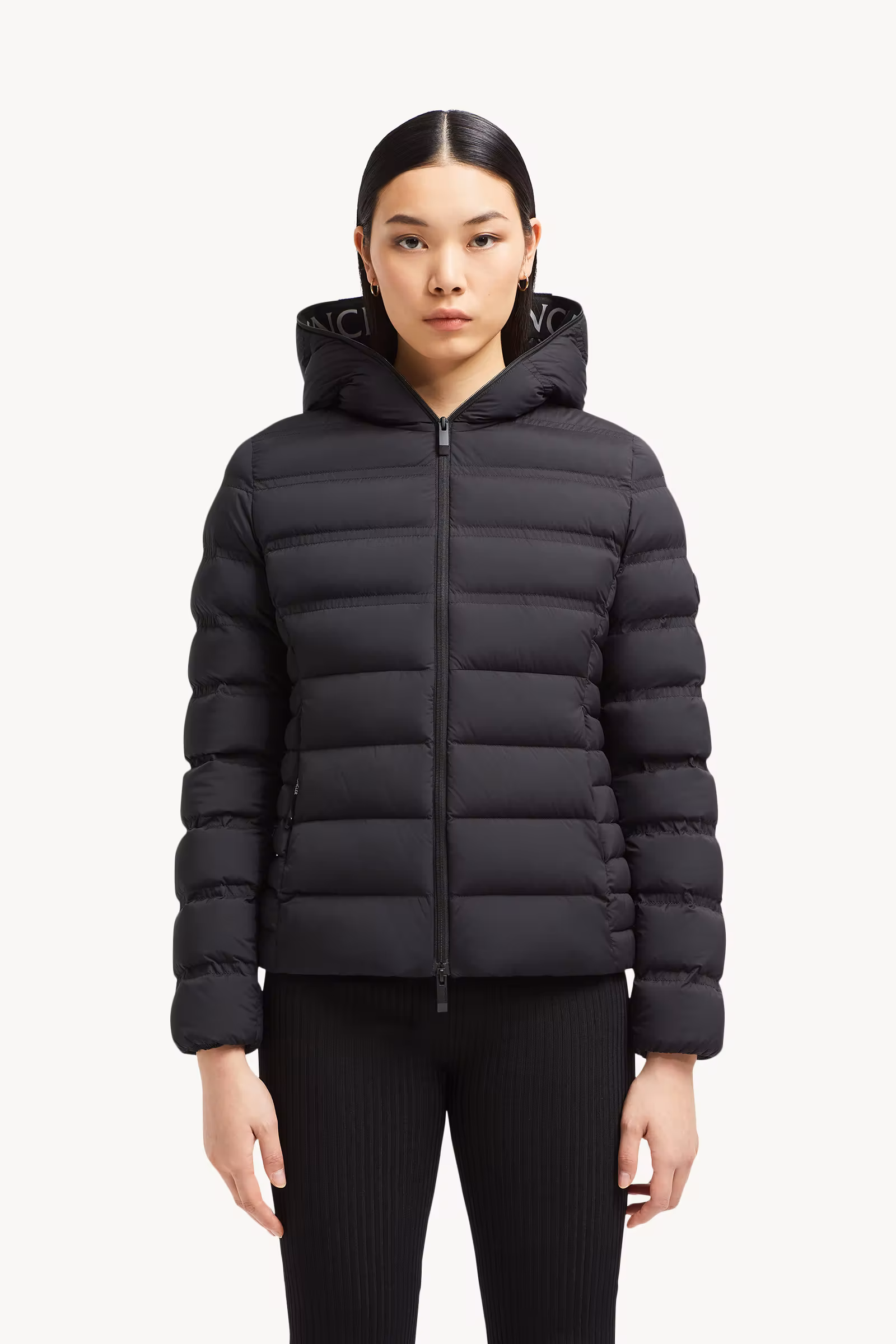 Alete Hooded Short Down Jacket